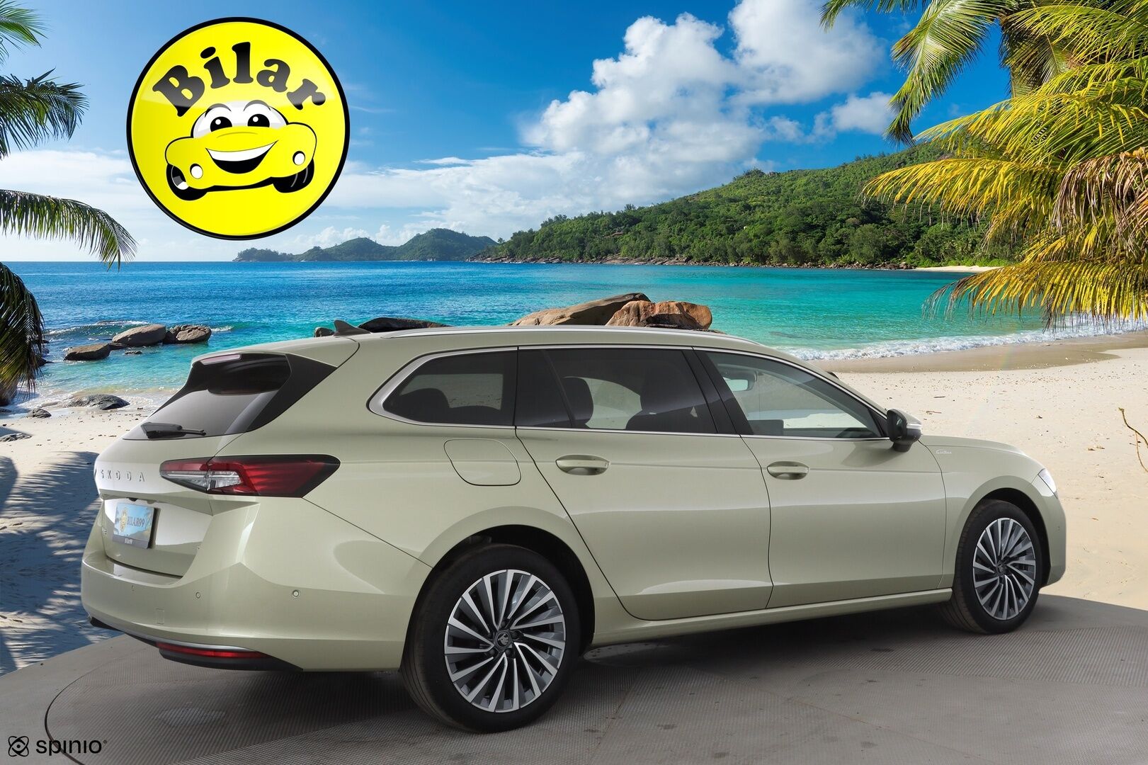 SKODA SUPERB 2025 Combi 1.5 TSI PHEV L&K DSG Autom - | ACC | Koukku | Hierovat&Ilmastoidut Muistipenkit | Skoda Crystal Matrix-LED | Canton | HUD | 360-Kamera | Comfort Nahat | Keyless | Apple&Android | Kahdet Renkaat |