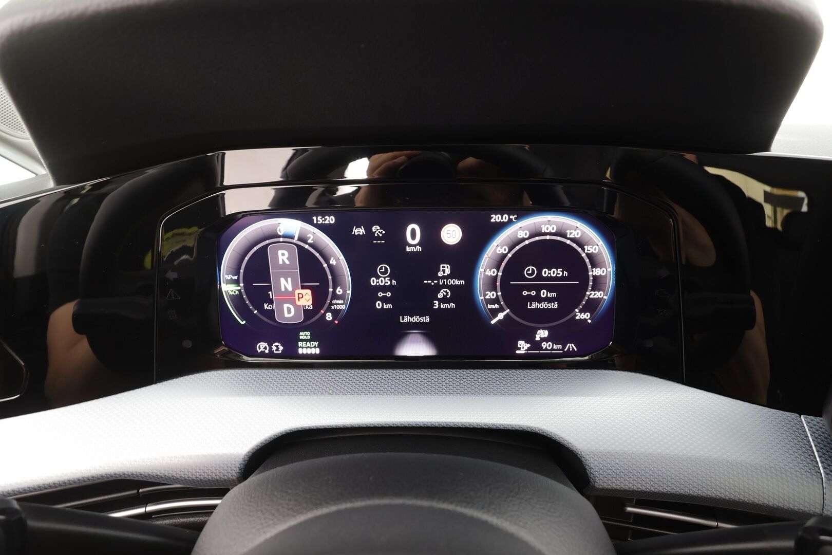 VOLKSWAGEN GOLF 2025 Life GOAL 1.5 electric/TSI eHybrid 150kW DSG - | ACC | P.tutkat | LED | Puolinahat | Digimittaristo | Ratinlämmitys |Apple&Android | Kahdet Renkaat | Koti&Kauppalaturi |