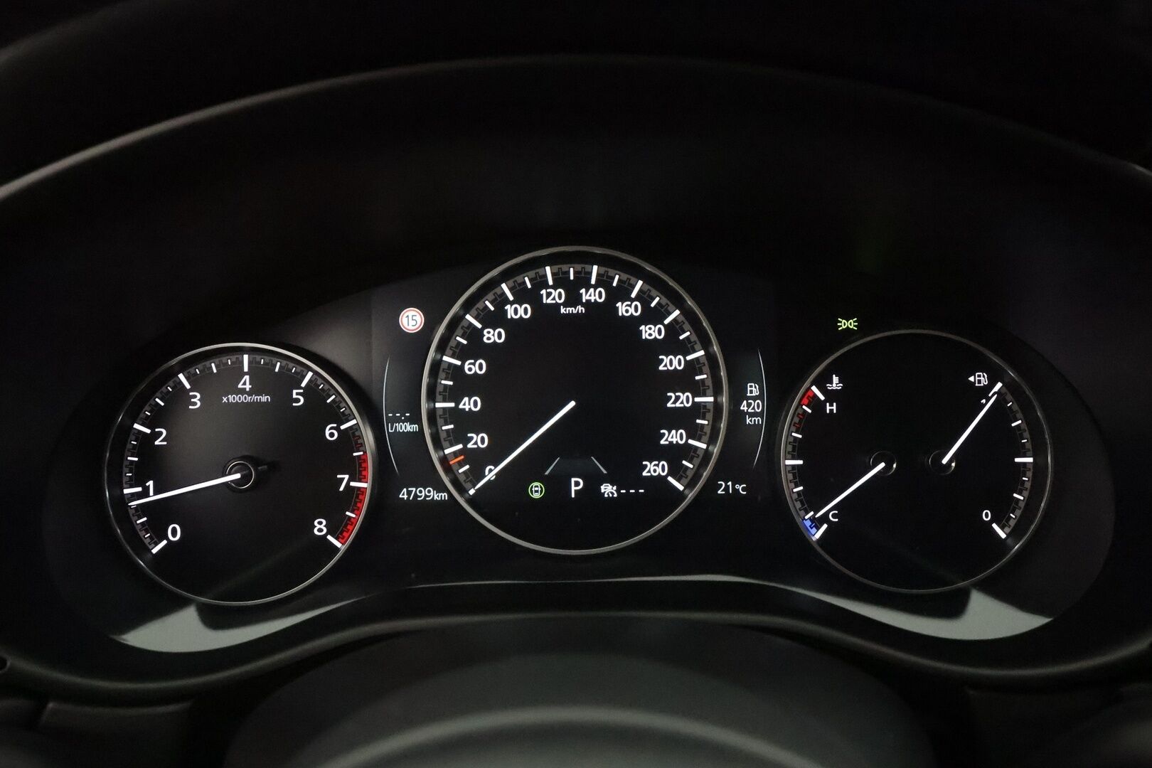 MAZDA CX-30 2025 2.5 e-SKYACTIV-G 140 HK Homura - ACC | HUD | Kaistavahti | Kamera | Navi | LED | Katvevaroitin | Apple&Android | Sähköluukku | Keyless | ALV |