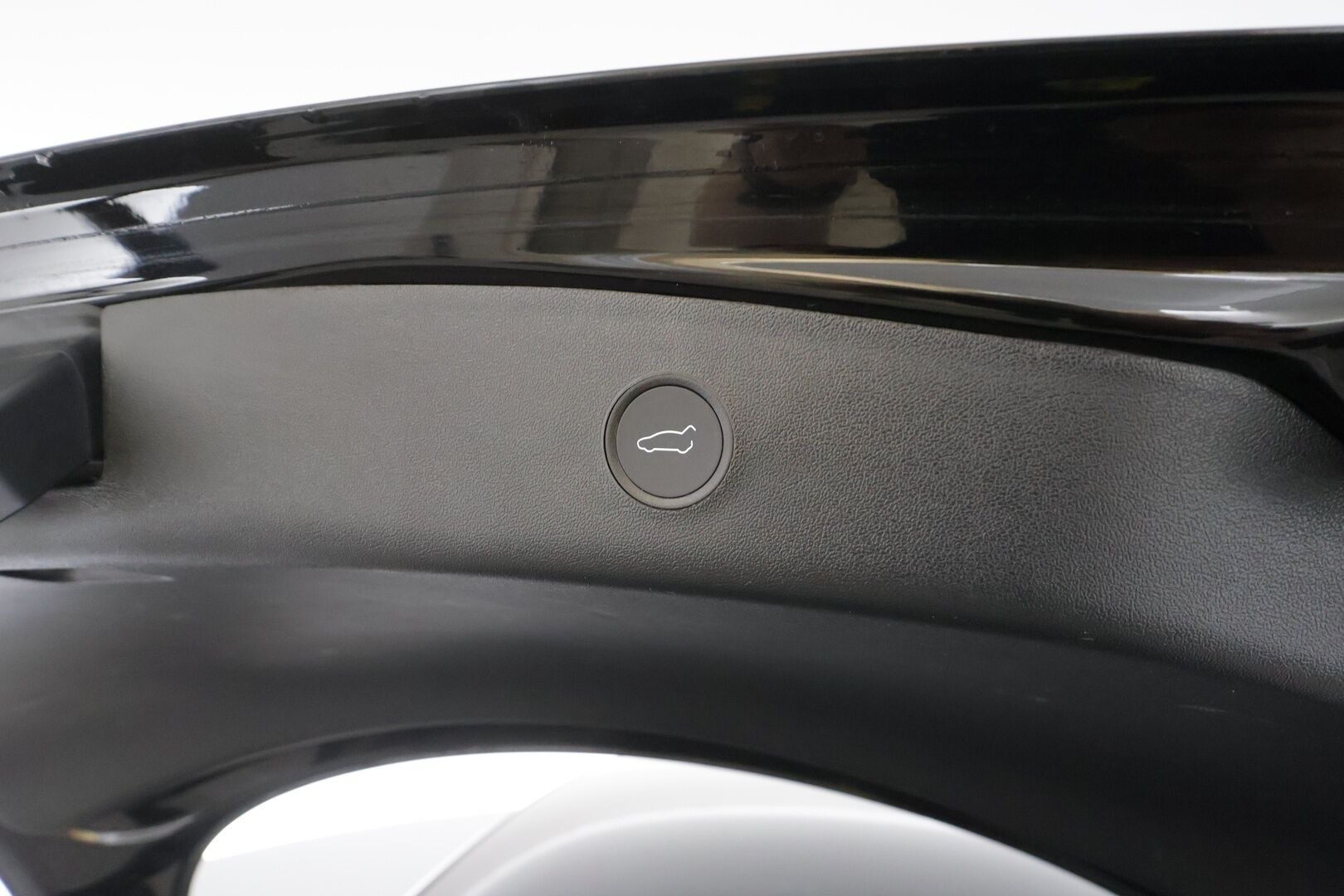 TESLA MODEL 3 2022 Performance Dual Motor - Lasikatto | ILP | Premium Audio | Madallus alusta | Valkoiset nahat | Matrix-LED | Kamera | Ratinlämmitin | SOH 90,2%