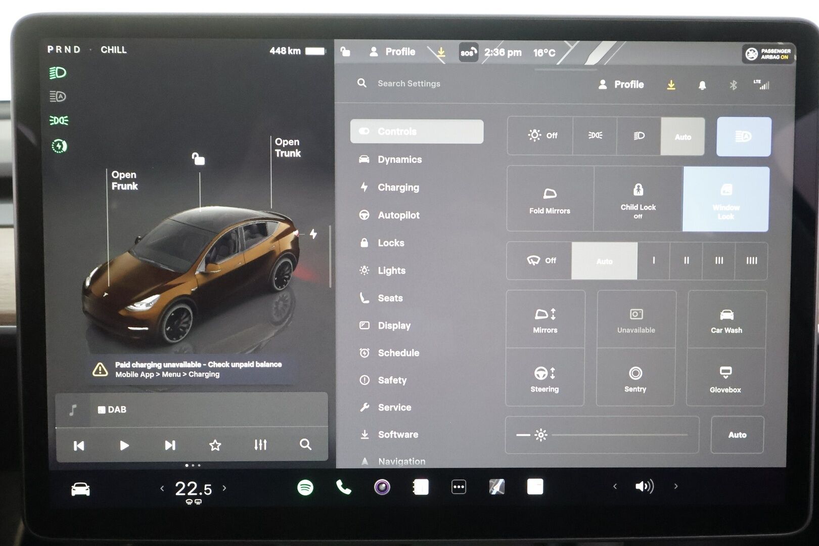 Tesla Model Y 2024 Performance - | Koukku | ILP | Lasikatto | Matrix-LED | P.Kamera | Mustat nahat | Premium Audio | Ratinlämmitin | ALV |