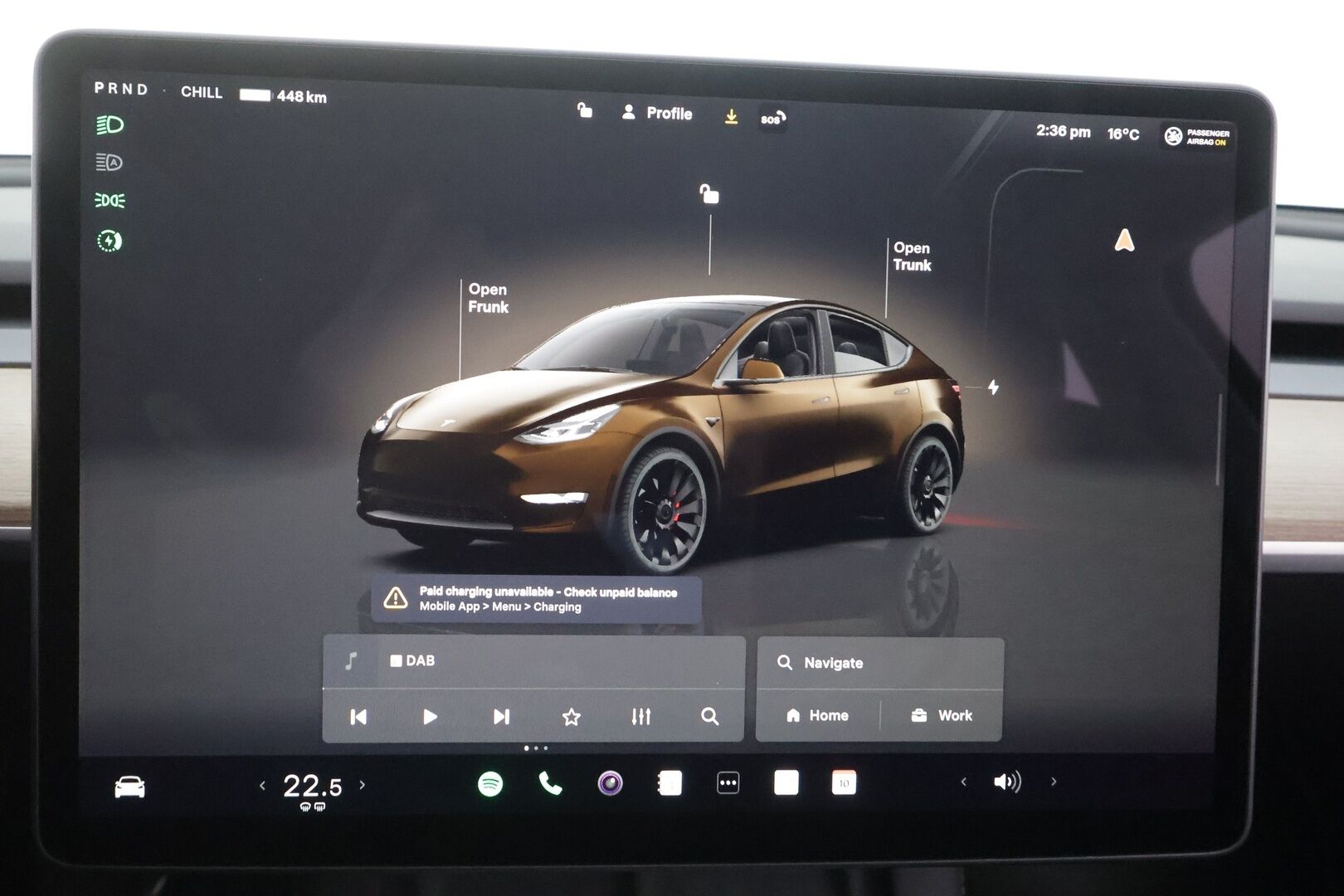 Tesla Model Y 2024 Performance - | Koukku | ILP | Lasikatto | Matrix-LED | P.Kamera | Mustat nahat | Premium Audio | Ratinlämmitin | ALV |