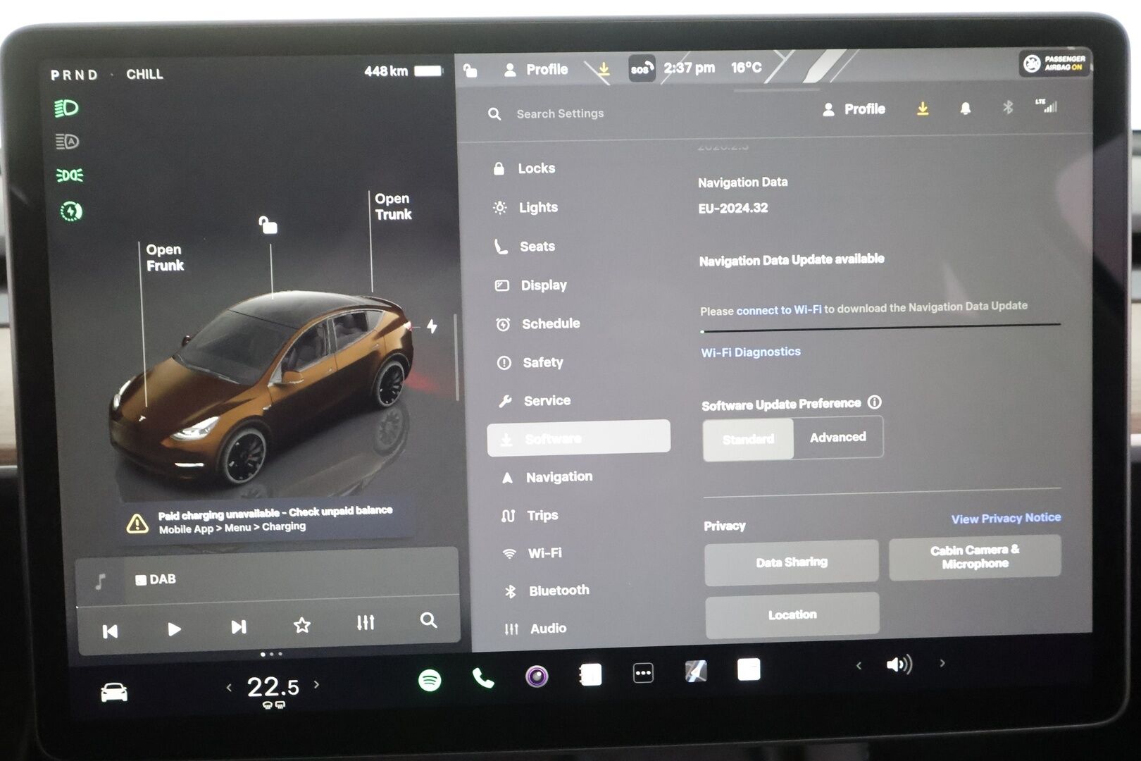 Tesla Model Y 2024 Performance - | Koukku | ILP | Lasikatto | Matrix-LED | P.Kamera | Mustat nahat | Premium Audio | Ratinlämmitin | ALV |