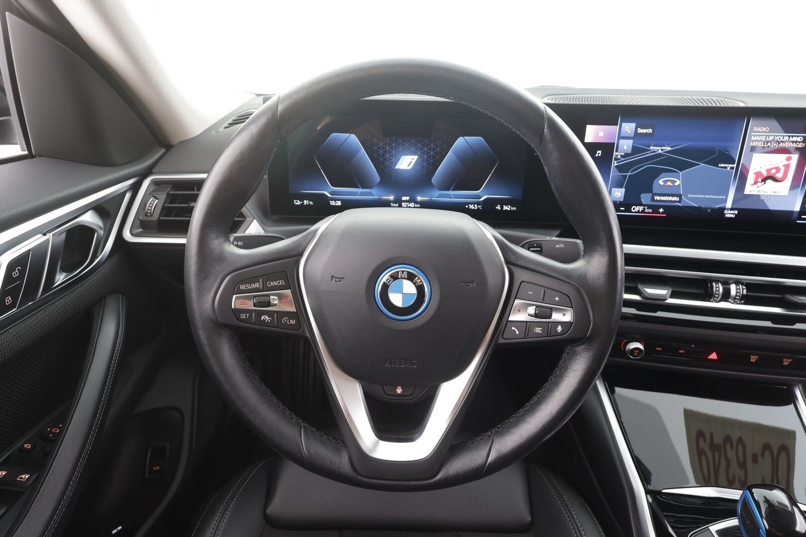 BMW I4 2022 eDrive40 Gran Coupé - | ACC | Koukku | HUD | Laser-LED | Sporttipenkit | P.Kamera | Akuston esilämmitys | Sähköluukku | Navi | Ratinlämmitin | Kahdet renkaat aluvanteilla | Hyvät varusteet |