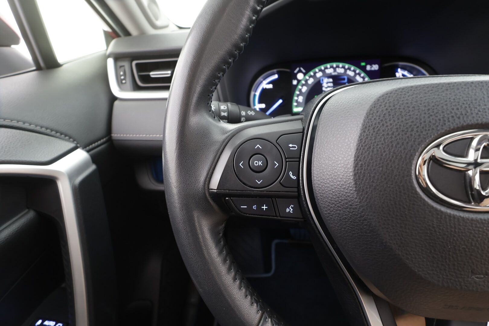 TOYOTA RAV4 2022 2,5 Hybrid AWD-i Premium - | ACC | JBL | Panorama | 360° | Muistipenkki | LED | Navi | Kaistavahti | Keyless | Merkkihuollot |