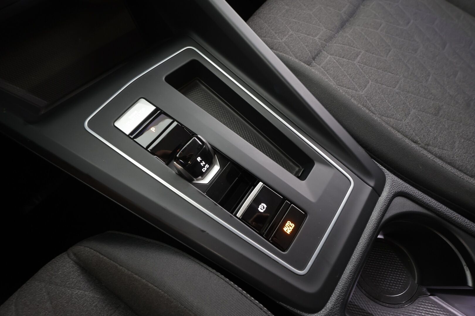 Volkswagen Golf 2025 Variant Comfort Business 1,5 eTSI 110 kW MHEV DSG - | ACC | Pa-Lisälämmitin | Koukku | P.tutkat | LED | Ratinlämmitys |Apple&Android | Merkkihuollettu | Kahdet Renkaat |