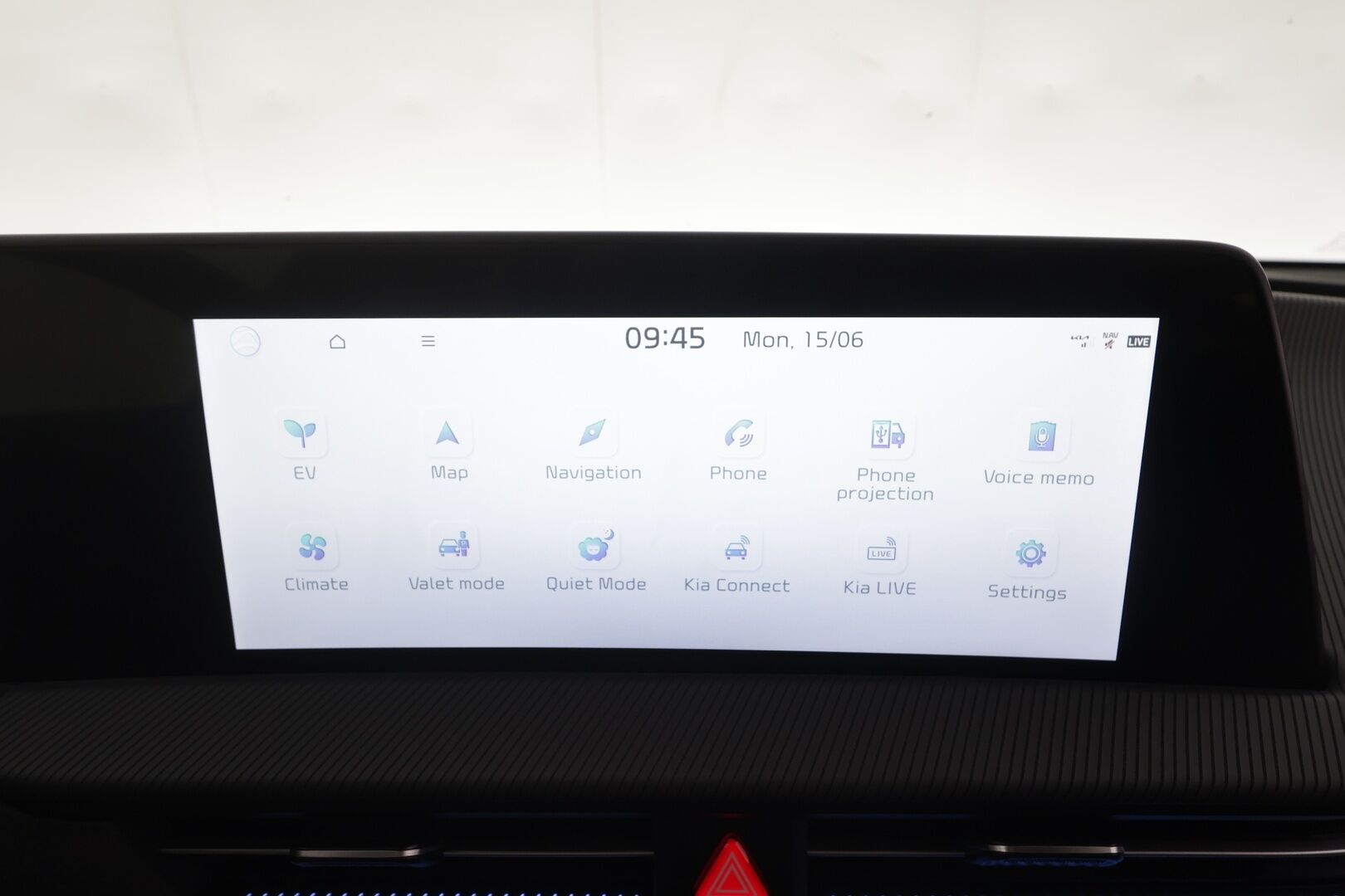KIA EV6 2022 GT-Line AWD 77 kWh 325 hv - | ACC | ILP | Koukku | HUD | Meridian | 360° | Ilmastoidut relax-penkit | Muistipenkki | Ambient | Akuston esilämmitys | 2x Kia alut | ALV | 