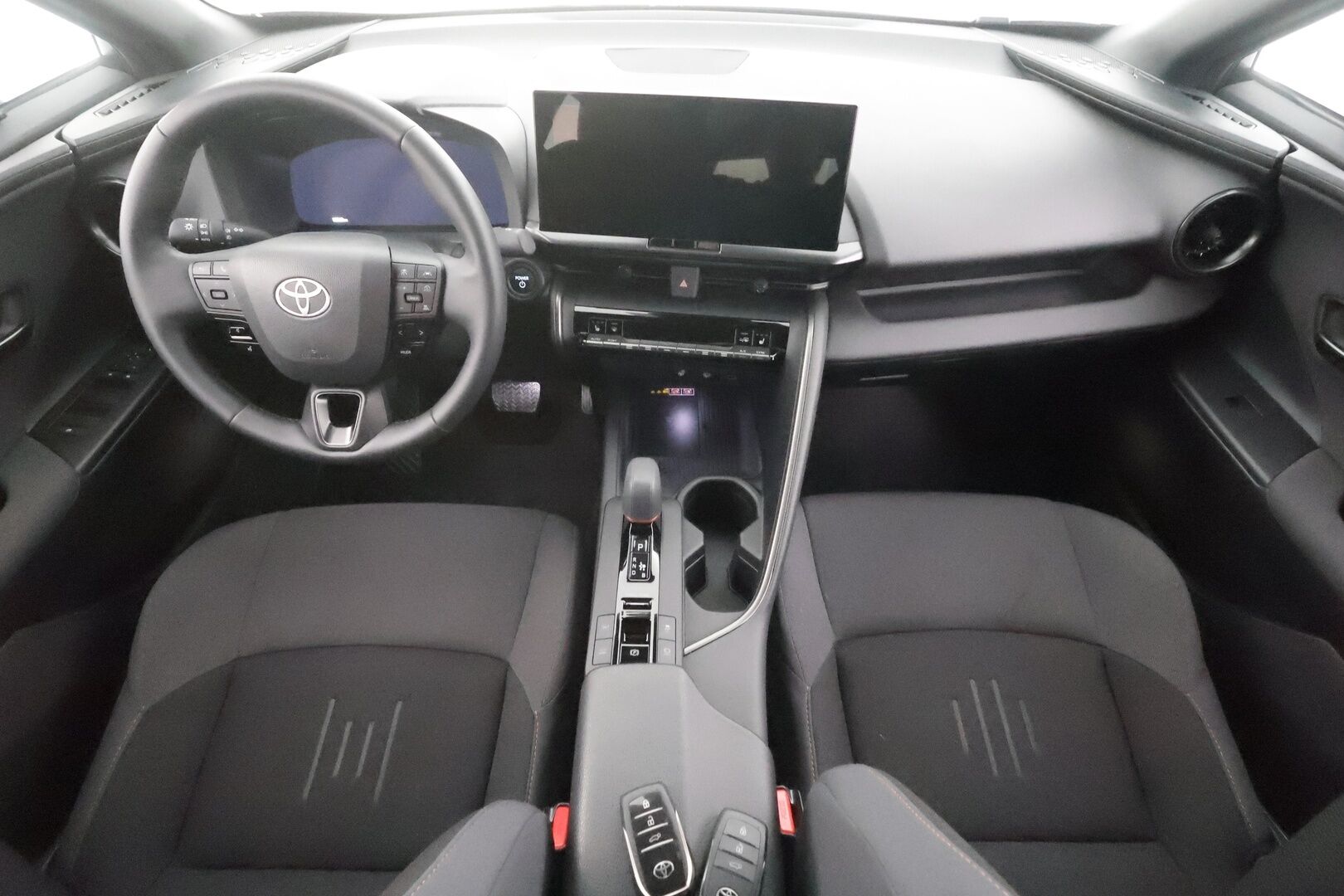 Toyota C-HR 2025 2.0 Plug-in Hybrid Launch Edition - | ACC | ILP | Kaistavahti | P.Kamera | Digimittari | Katvevaroitin | Keyless | Sähköluukku | Ratinlämmitin | Navi | LED | Apple&Android | ALV | 