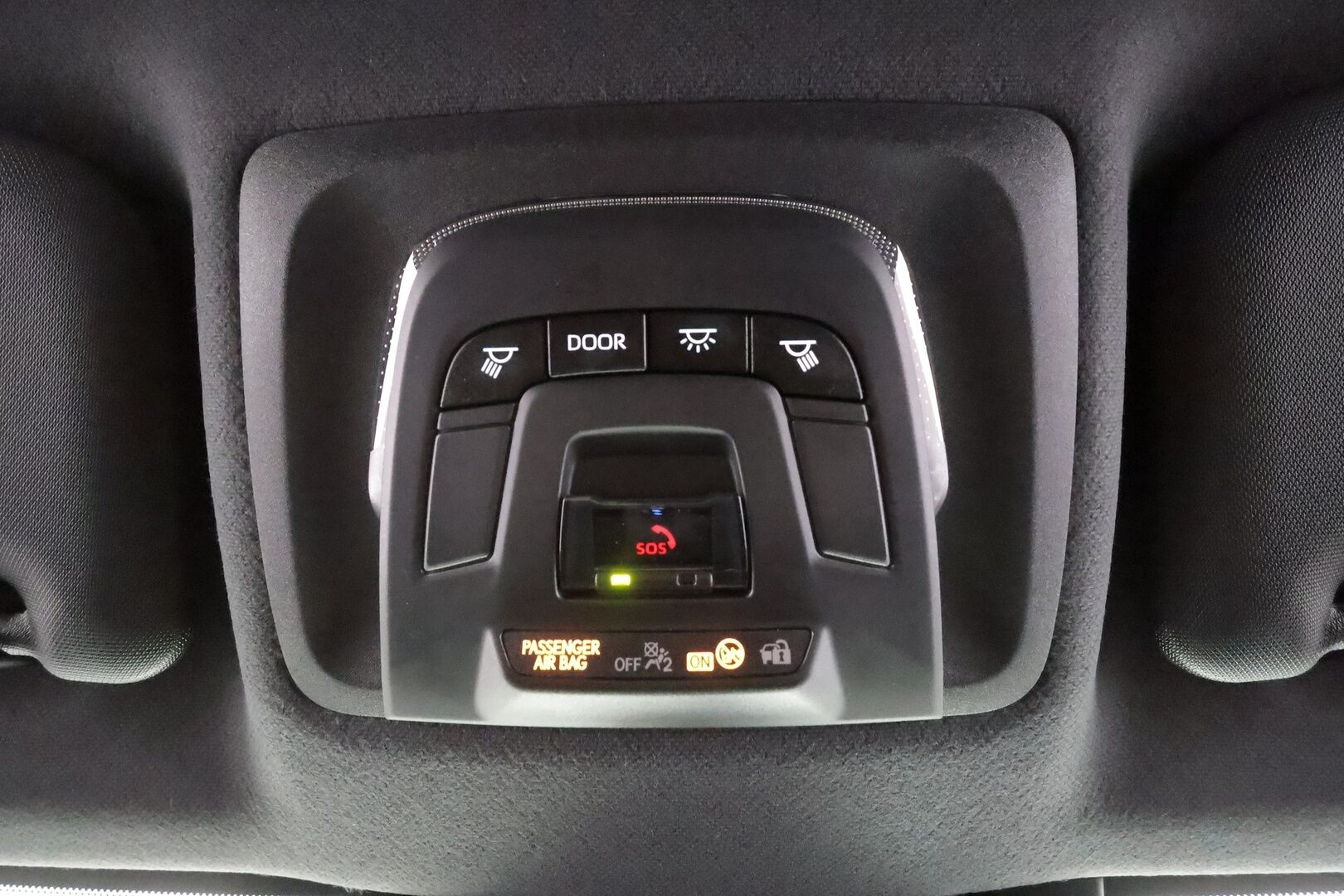 Toyota C-HR 2025 2.0 Plug-in Hybrid Launch Edition - | ACC | ILP | Kaistavahti | P.Kamera | Digimittari | Katvevaroitin | Keyless | Sähköluukku | Ratinlämmitin | Navi | LED | Apple&Android | ALV | 
