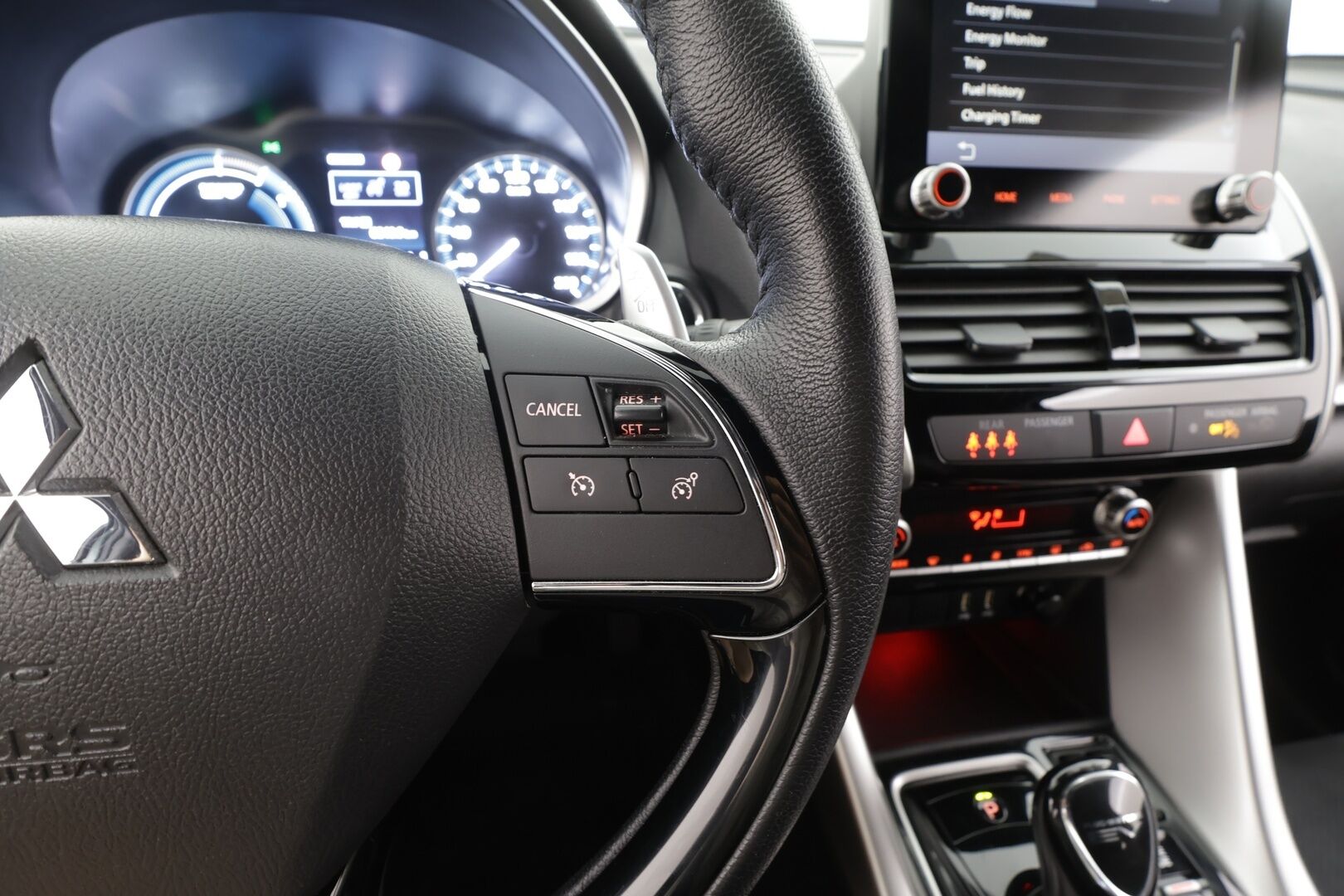 MITSUBISHI ECLIPSE CROSS 2023 2.4 PHEV Invite Plus 4WD - | LED | Nahka-alcantara | P.kamera | Sähköpenkki | Tutkat eteen ja taakse | Keyless | Apple & Android | 2x renkaat aluin | ALV | 
