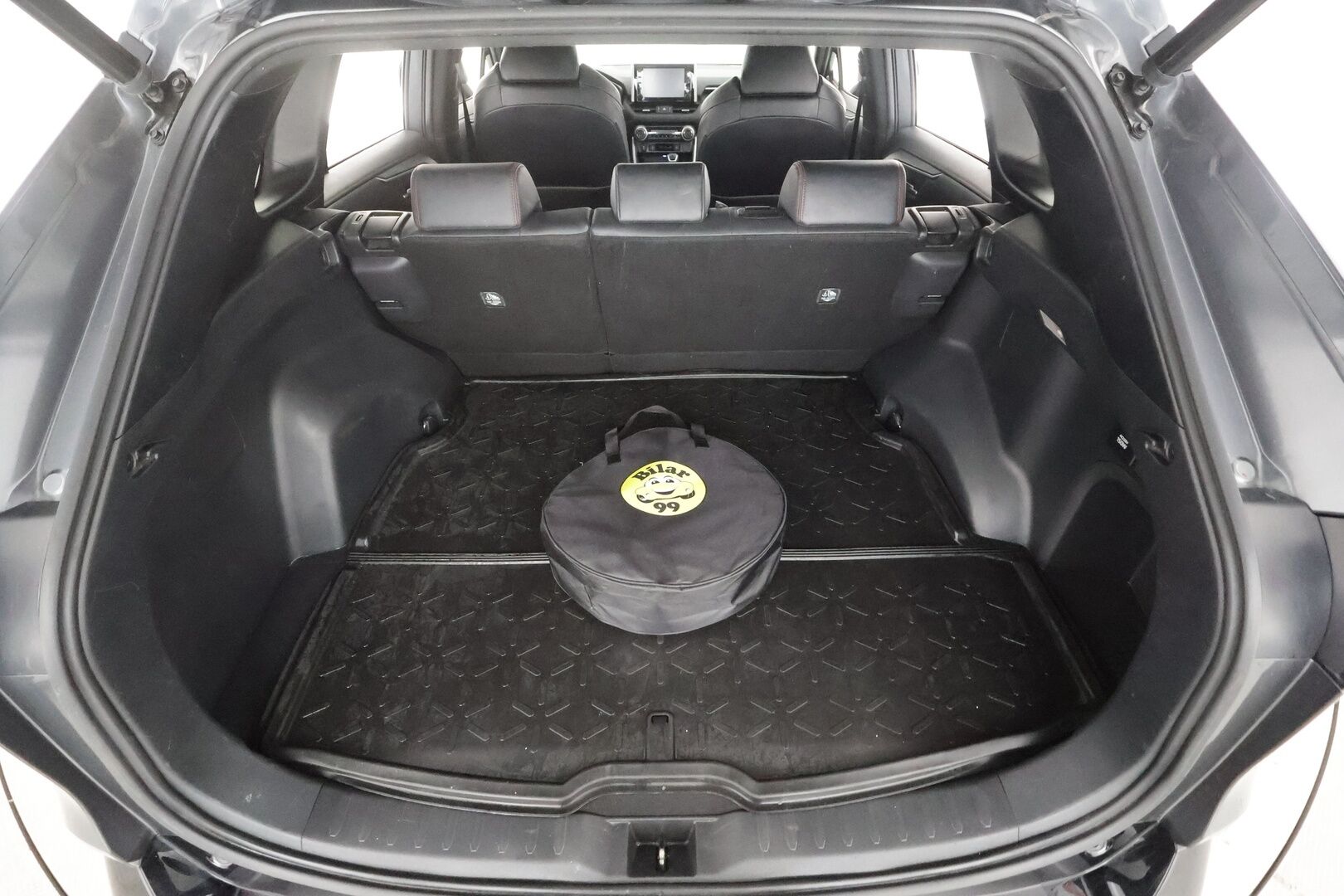 TOYOTA RAV4 PLUG-IN 2021 Hybrid 2,5 AWD-i Style - | ACC | Koukku | ILP | Puolinahat | Sähköpenkki | P.kamera | LTA | Apple & Android | Sähk. takakontti | Lämm. ratti | 2x renkaat aluin | 