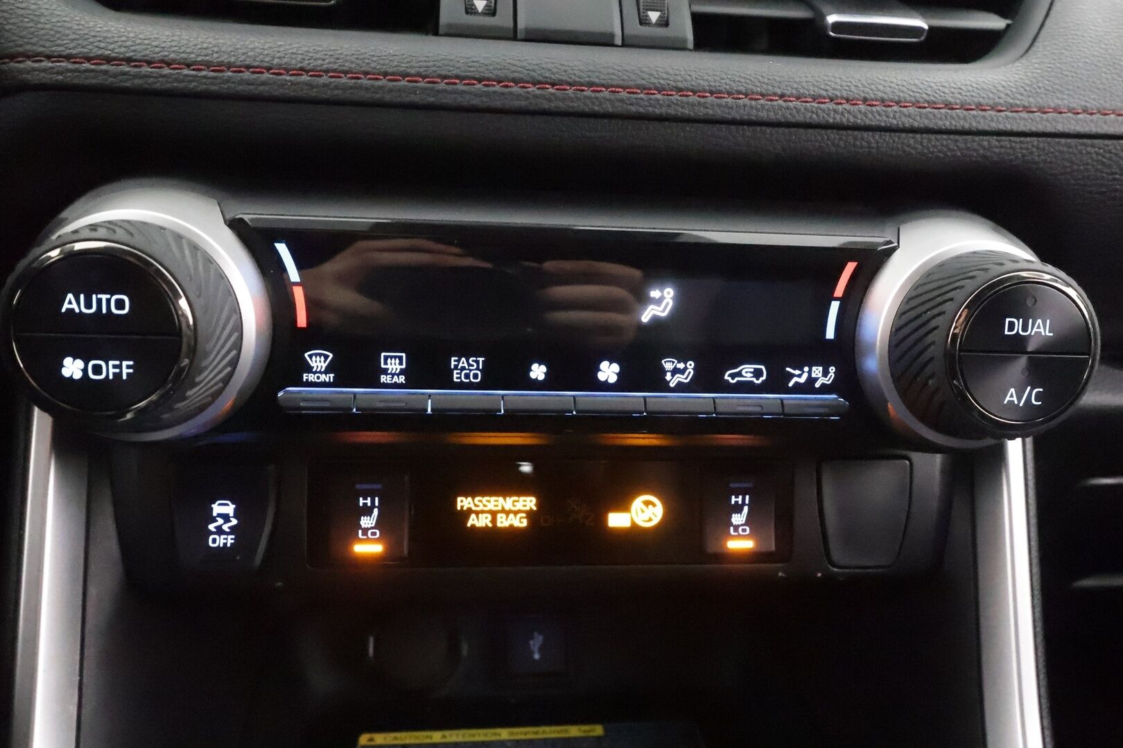 TOYOTA RAV4 PLUG-IN 2021 Hybrid 2,5 AWD-i Style - | ACC | Koukku | ILP | Puolinahat | Sähköpenkki | P.kamera | LTA | Apple & Android | Sähk. takakontti | Lämm. ratti | 2x renkaat aluin | 