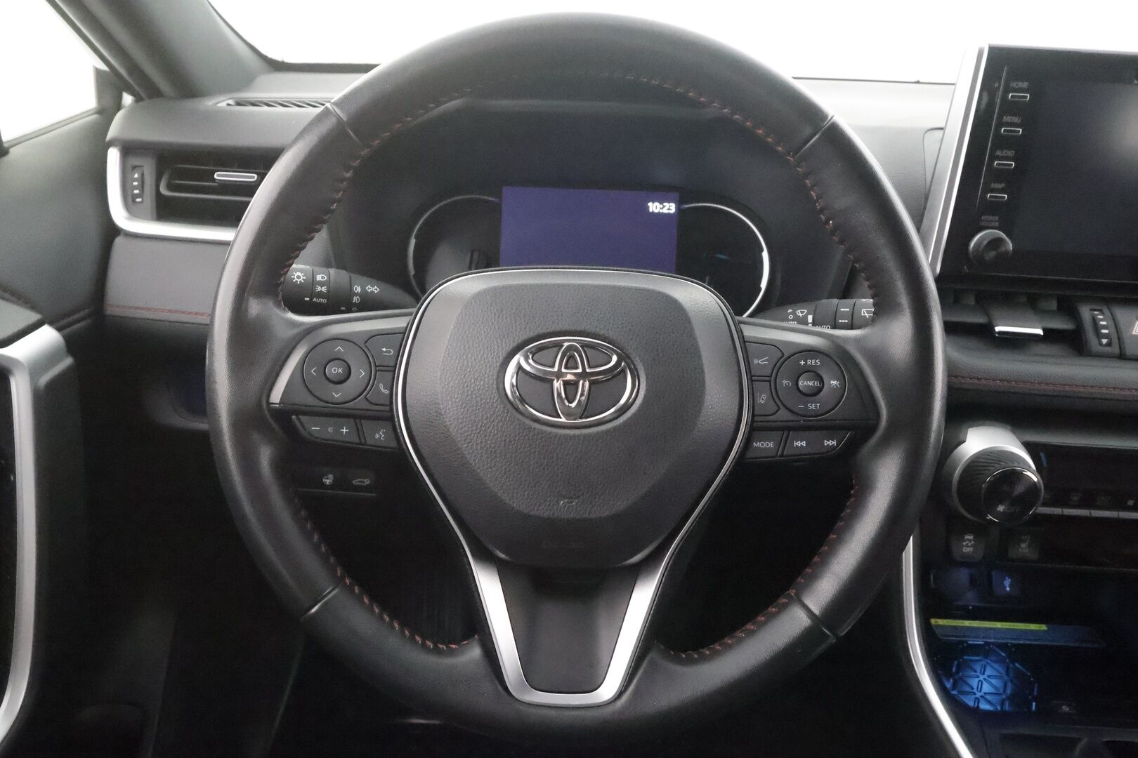 TOYOTA RAV4 PLUG-IN 2021 Hybrid 2,5 AWD-i Style - | ACC | Koukku | ILP | Puolinahat | Sähköpenkki | P.kamera | LTA | Apple & Android | Sähk. takakontti | Lämm. ratti | 2x renkaat aluin | 