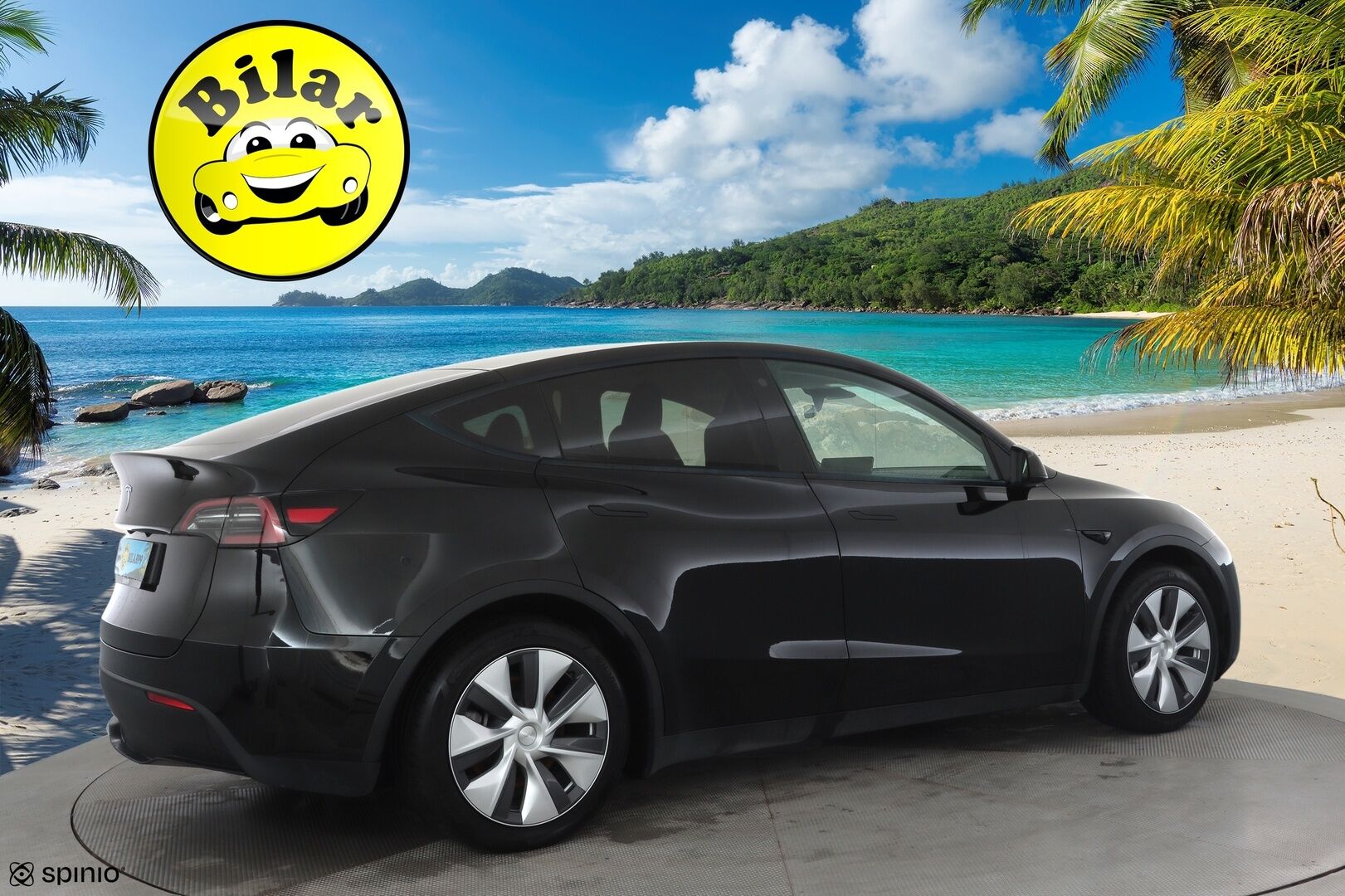 TESLA MODEL Y 2023 RWD - | ILP | Koukku | ACC | Matrix-LED | Lasikatto | Muistipenkki | Premium Audio | Navi | Kaistavahti | Keyless | 2x Latauskaapelit | Kahdet renkaat |