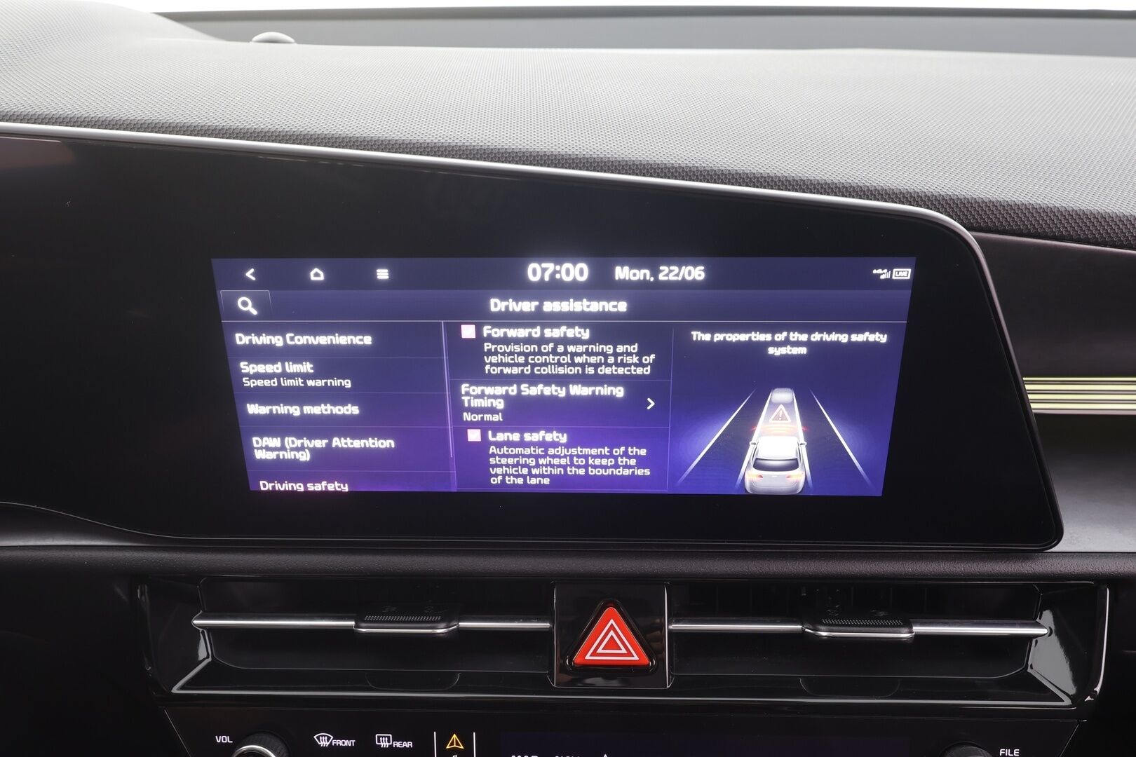 KIA NIRO 2023 Advance 64,8 kWh 204 hv - | ACC | ILP | Koukku | LED | HDA | Puolinahat | Apple & Android | P.kamera | Lämm. ratti | Navi | Digimittaristo | 