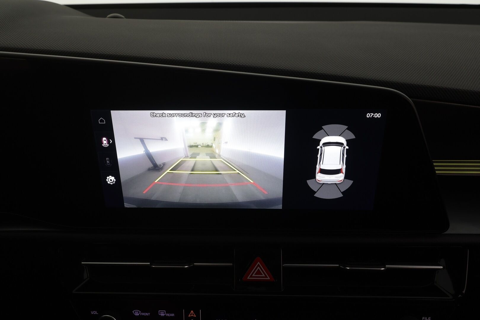 KIA NIRO 2023 Advance 64,8 kWh 204 hv - | ACC | ILP | Koukku | LED | HDA | Puolinahat | Apple & Android | P.kamera | Lämm. ratti | Navi | Digimittaristo | 
