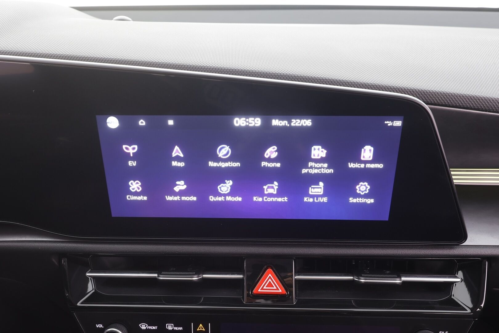 KIA NIRO 2023 Advance 64,8 kWh 204 hv - | ACC | ILP | Koukku | LED | HDA | Puolinahat | Apple & Android | P.kamera | Lämm. ratti | Navi | Digimittaristo | 