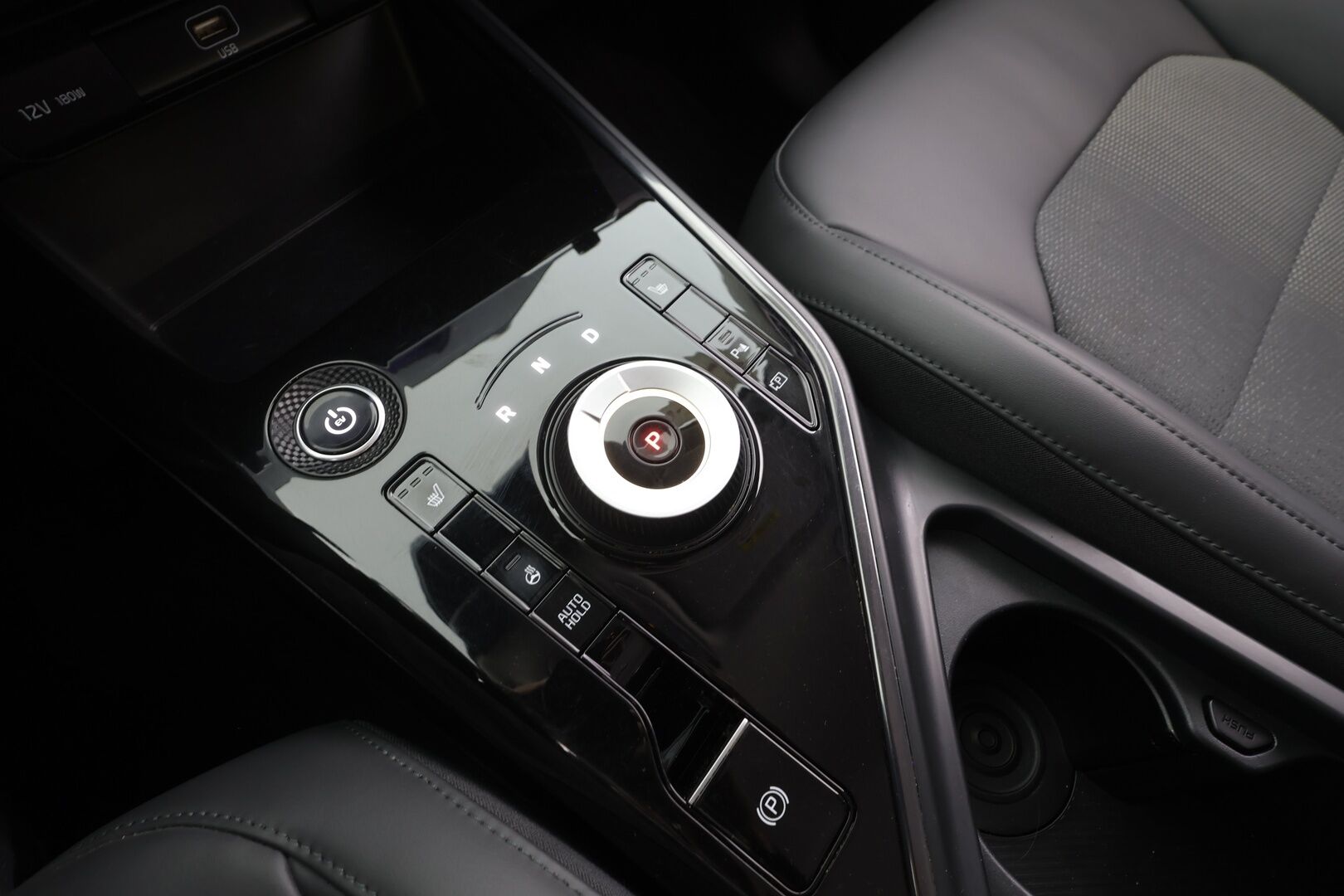 KIA NIRO 2023 Advance 64,8 kWh 204 hv - | ACC | ILP | Koukku | LED | HDA | Puolinahat | Apple & Android | P.kamera | Lämm. ratti | Navi | Digimittaristo | 