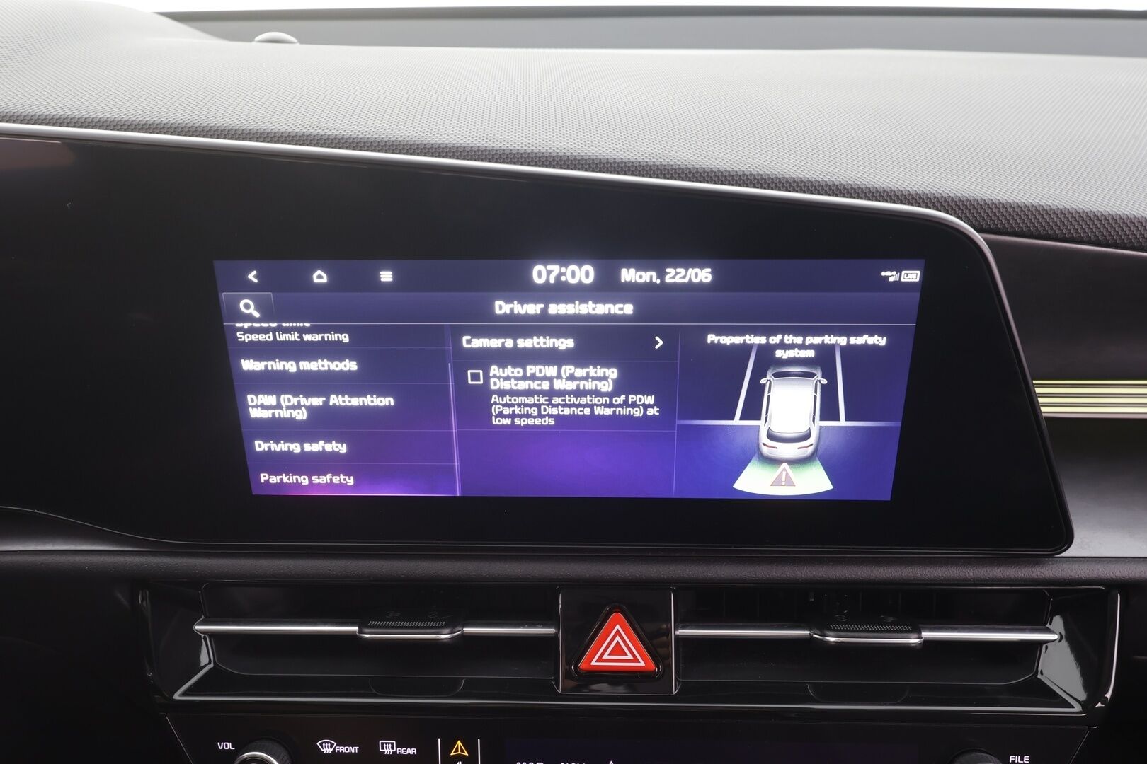 KIA NIRO 2023 Advance 64,8 kWh 204 hv - | ACC | ILP | Koukku | LED | HDA | Puolinahat | Apple & Android | P.kamera | Lämm. ratti | Navi | Digimittaristo | 