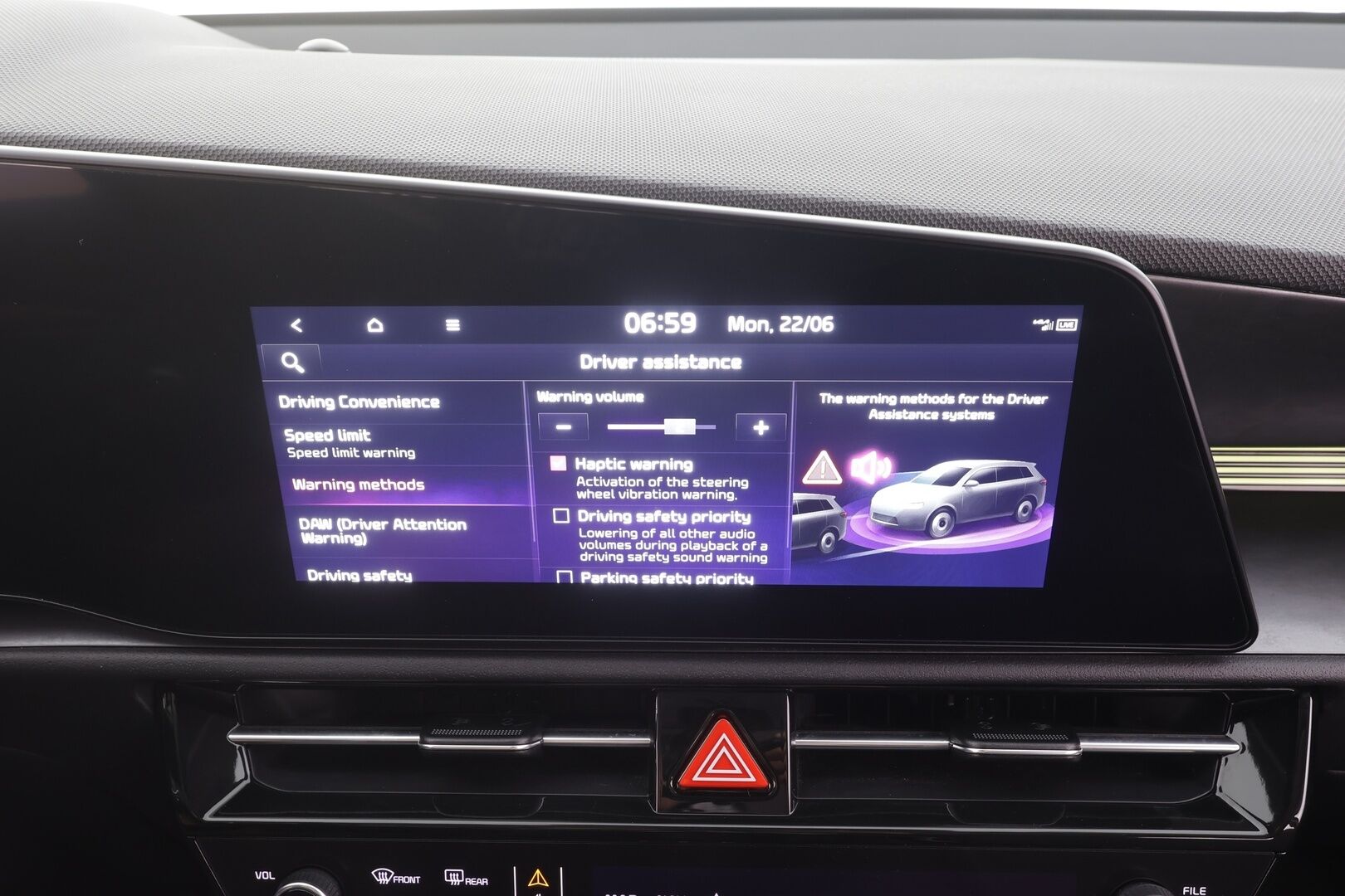 KIA NIRO 2023 Advance 64,8 kWh 204 hv - | ACC | ILP | Koukku | LED | HDA | Puolinahat | Apple & Android | P.kamera | Lämm. ratti | Navi | Digimittaristo | 