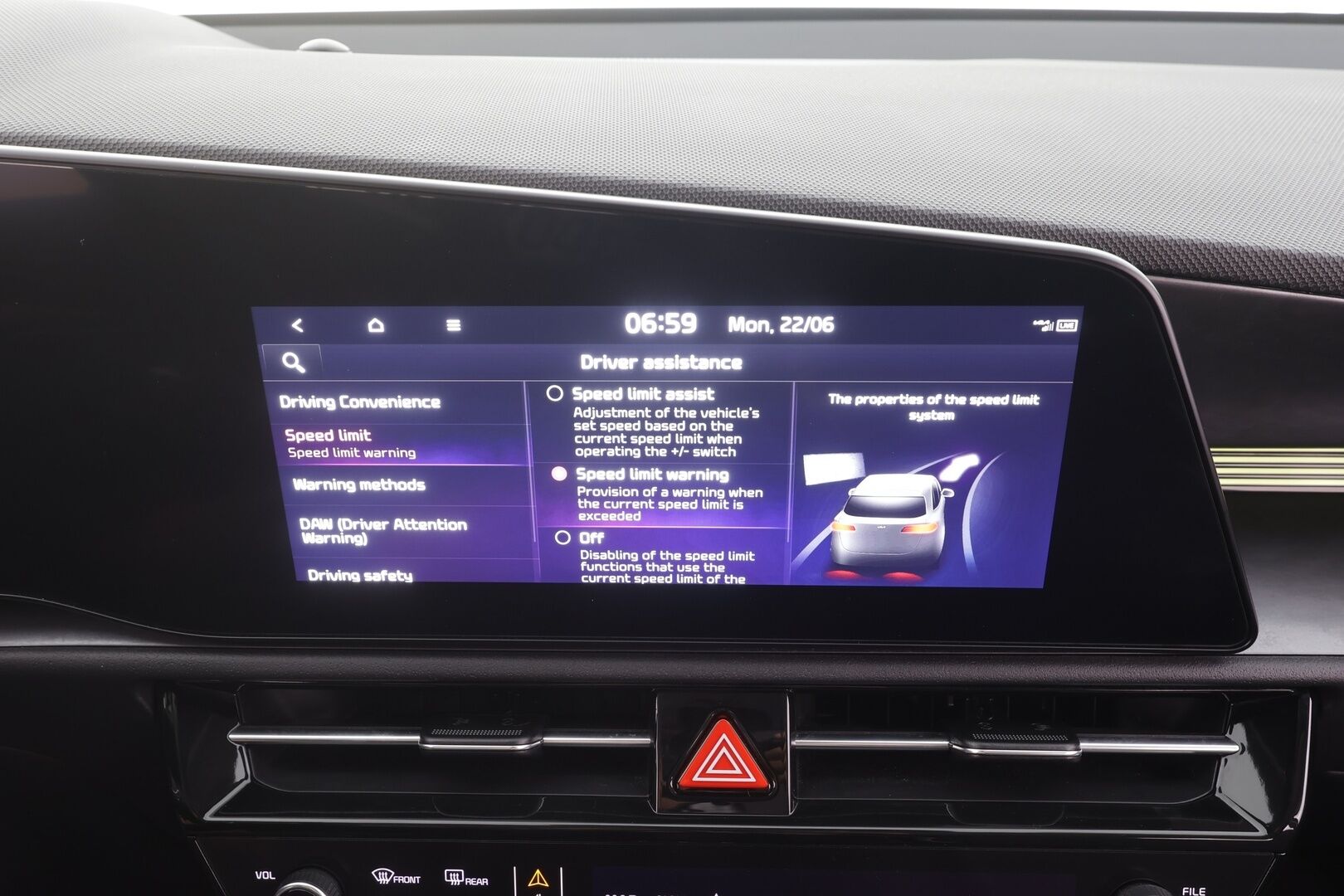 KIA NIRO 2023 Advance 64,8 kWh 204 hv - | ACC | ILP | Koukku | LED | HDA | Puolinahat | Apple & Android | P.kamera | Lämm. ratti | Navi | Digimittaristo | 