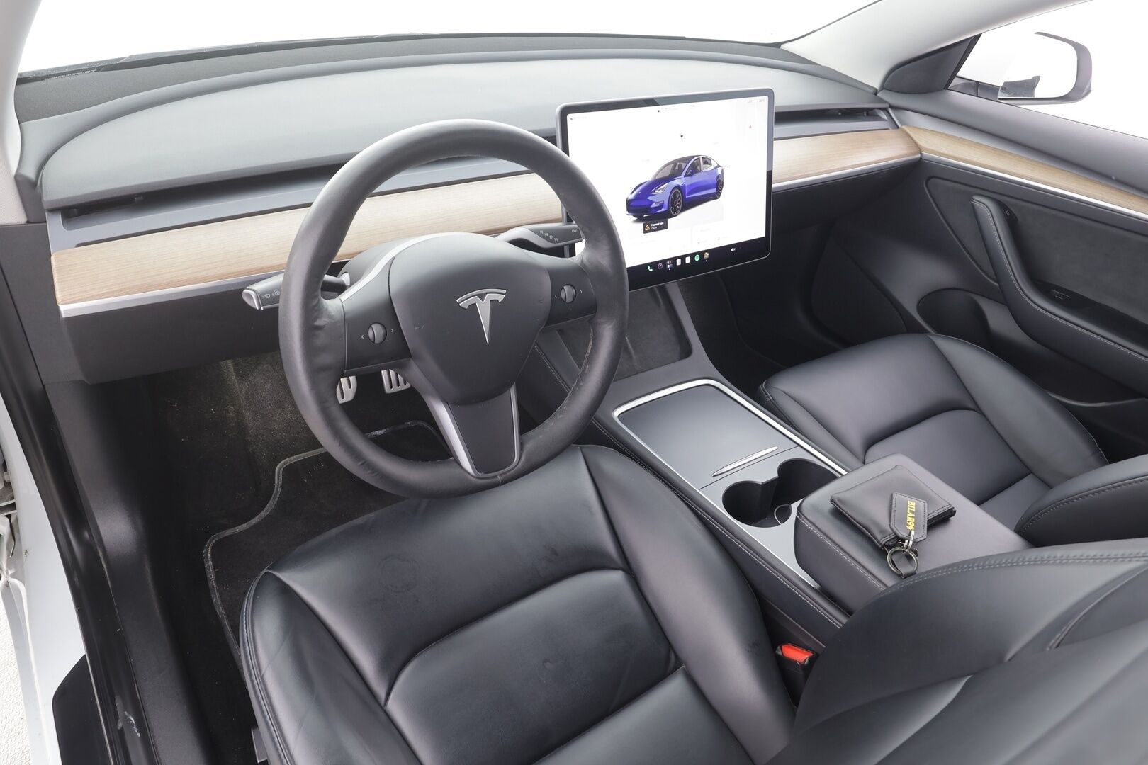 TESLA MODEL 3 2022 Performance - | ILP | ACC | Lasikatto | Matrix-LED | P.Kamera | Muistipenkki | Premium Audio | Navi | Kaistavahti | Keyless | 2x Latauskaapelit | Kahdet renkaat |