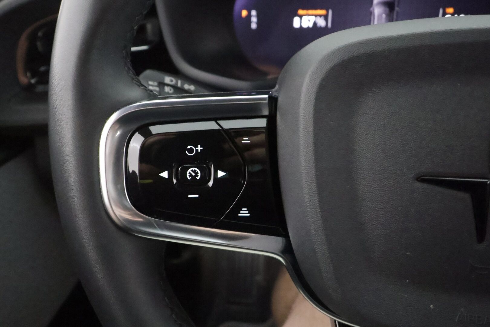 POLESTAR 2 2023 Long Range Dual Motor, 300kW - | ACC | ILP | Pilot Lite & Plus | 360° | Harman/Kardon | Muistipenkki | Sporttipenkit | Lasikatto | BLIS | Akuston esilämmitys | ALV | 