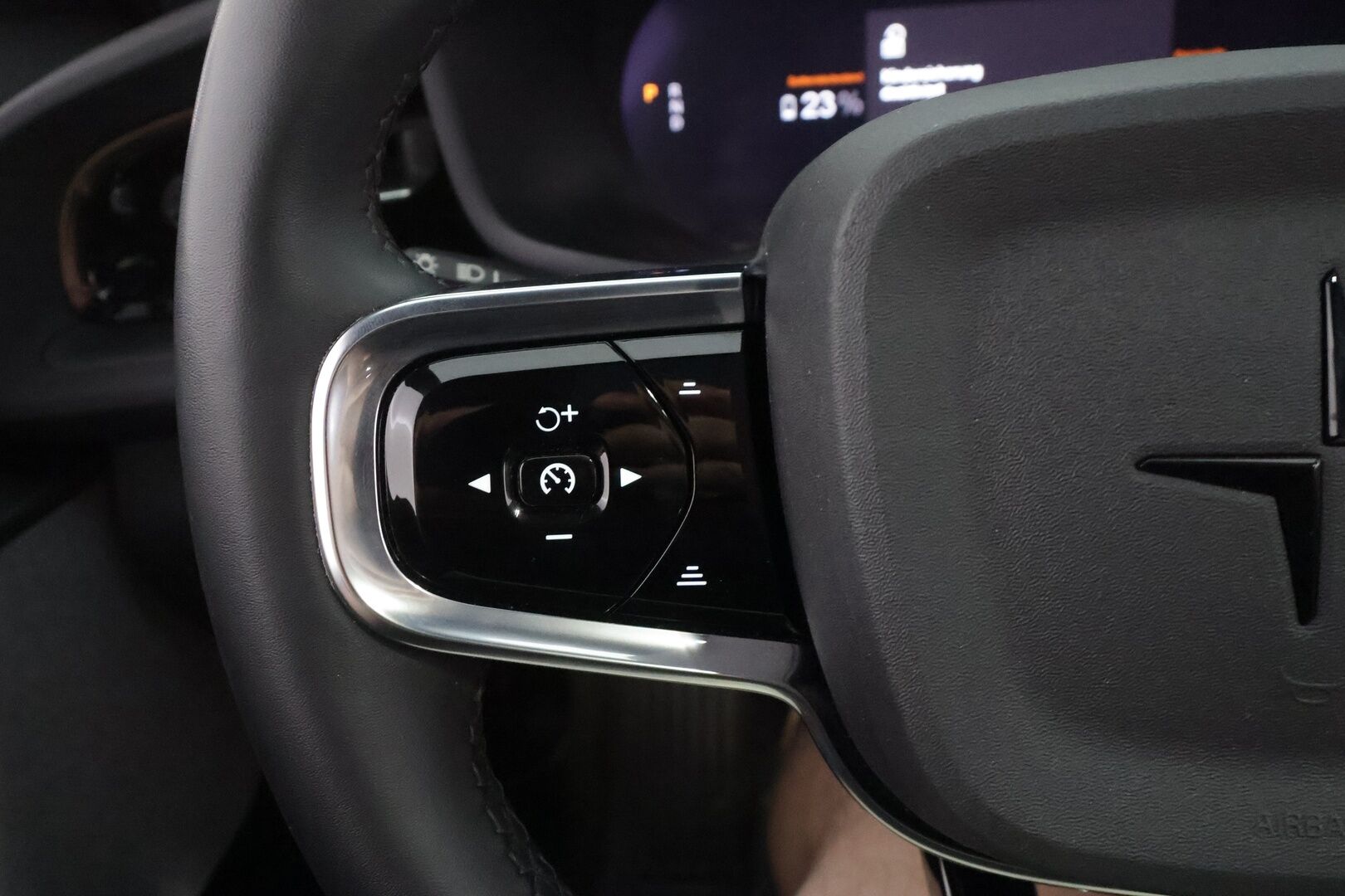 POLESTAR 2 2022 Performance Dual Motor - | Pilot&Plus | ACC | ILP | Koukku | Pixel-LED | 360° | Muistipenkki | Lasikatto | Harman/Kardon | Sporttipenkit | Merkkihuollettu | ALV | 