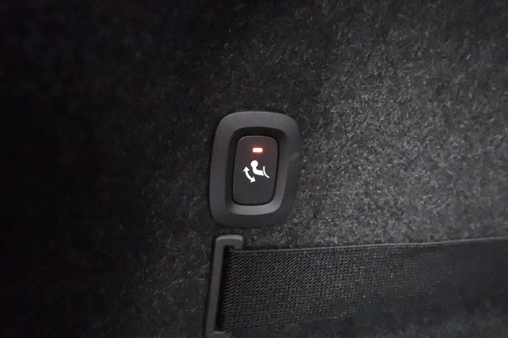 POLESTAR 2 2022 Performance Dual Motor - | Pilot&Plus | ACC | ILP | Koukku | Pixel-LED | 360° | Muistipenkki | Lasikatto | Harman/Kardon | Sporttipenkit | Merkkihuollettu | ALV | 