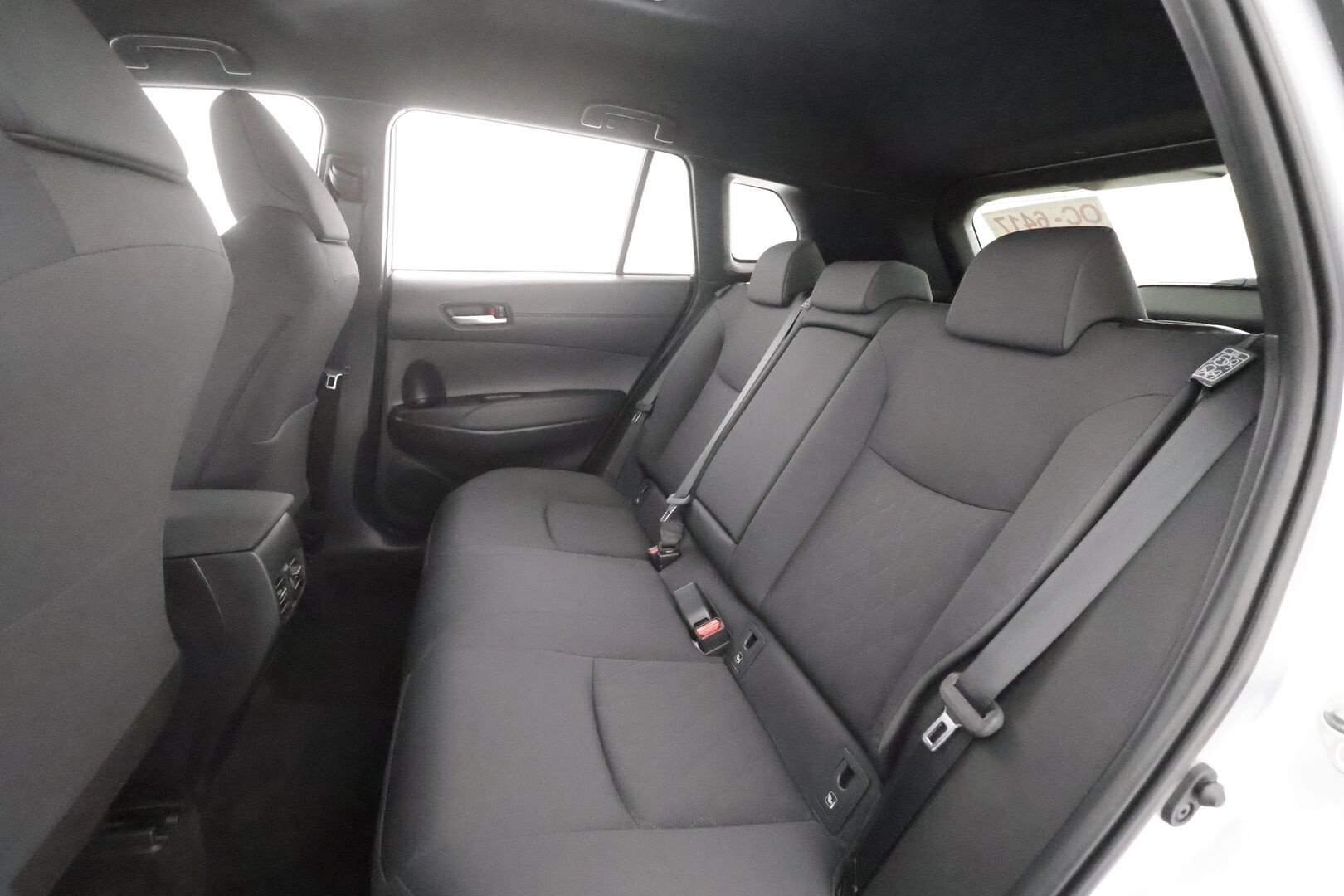 TOYOTA COROLLA CROSS 2024 1.8 Hybrid Launch Edition - | ACC | LED | P.Kamera | Navi | Kaistavahti | Keyless | Digimittaristo | Facelift | PDA | Merkkihuollot |