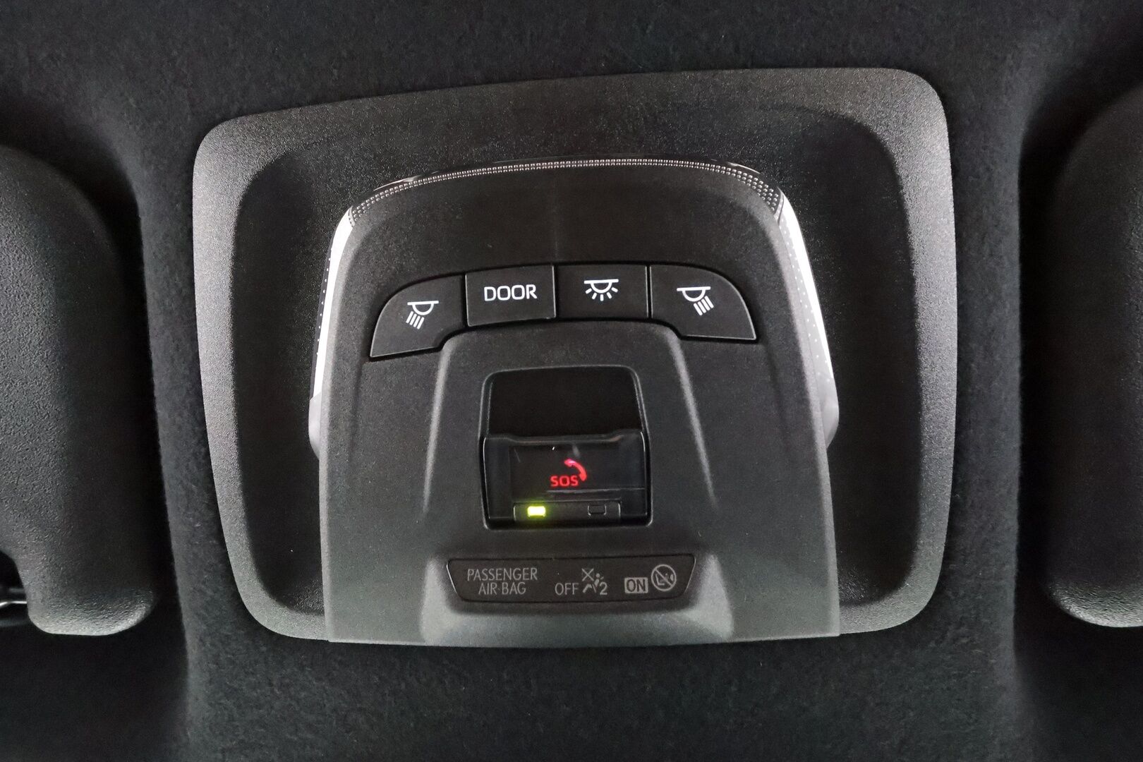 TOYOTA COROLLA CROSS 2024 1.8 Hybrid Launch Edition - | ACC | LED | P.Kamera | Navi | Kaistavahti | Keyless | Digimittaristo | Facelift | PDA | Merkkihuollot |