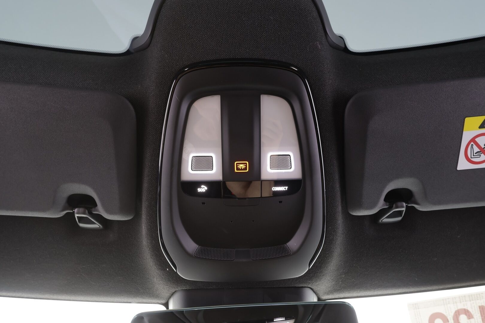 POLESTAR 2 2021 Long Range Dual Motor, 300kW, 78kWh - | Pilot&Plus | Koukku | Pixel-LED | 360° | Lasikatto | Harman/Kardon | Muistipenkki | Sporttipenkit | BLIS | 2x polestar alut | Merkkihuollot | 
