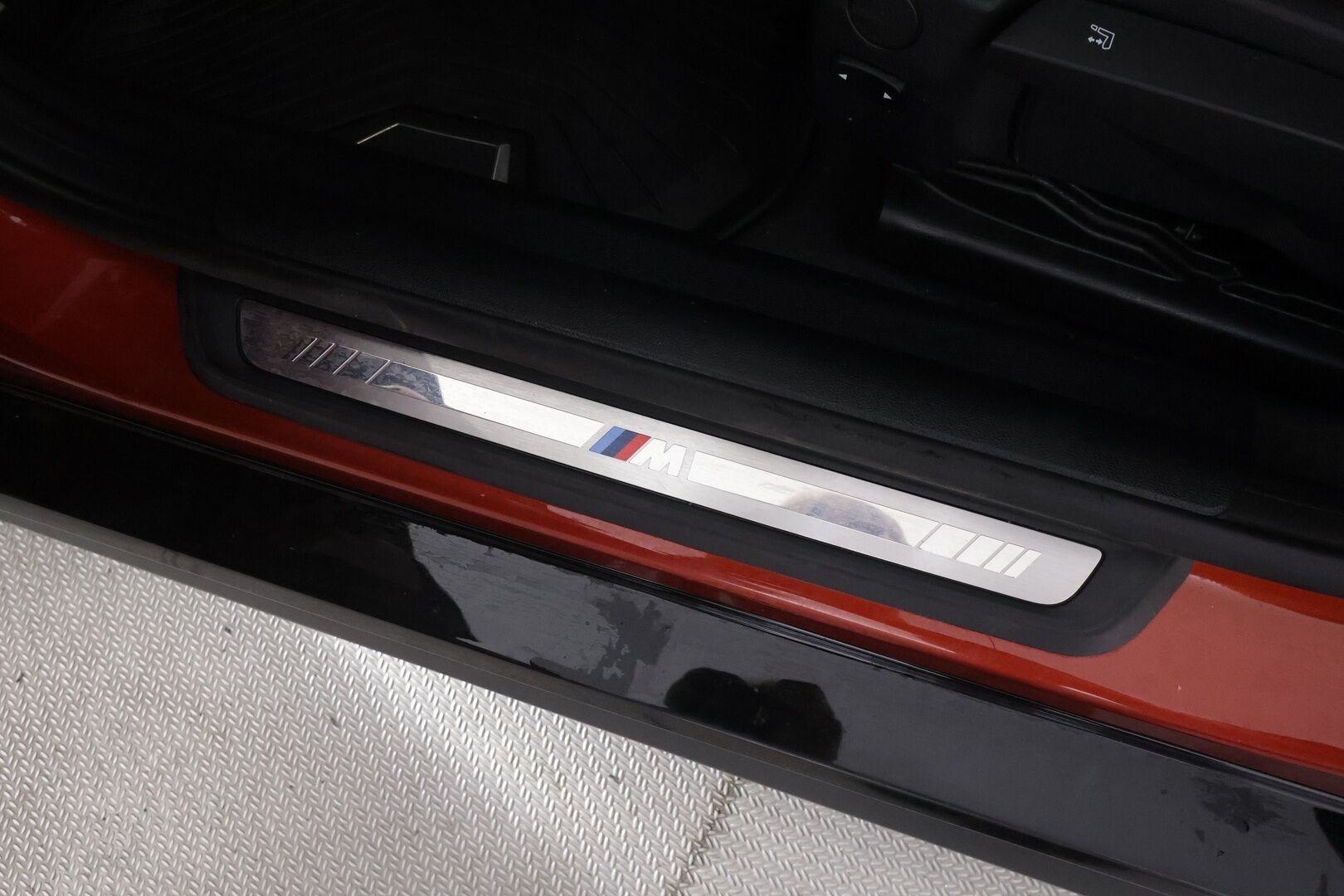 BMW I4 2023 Edrive 40 Charged  M-Sport - | ACC | Lisälämmitin | Koukku | HUD | Widescreen |  H/K | LED | 360-kamera | Sporttinahat | Apple&Android | Merkkihuollettu | Kahdet Renkaat |
