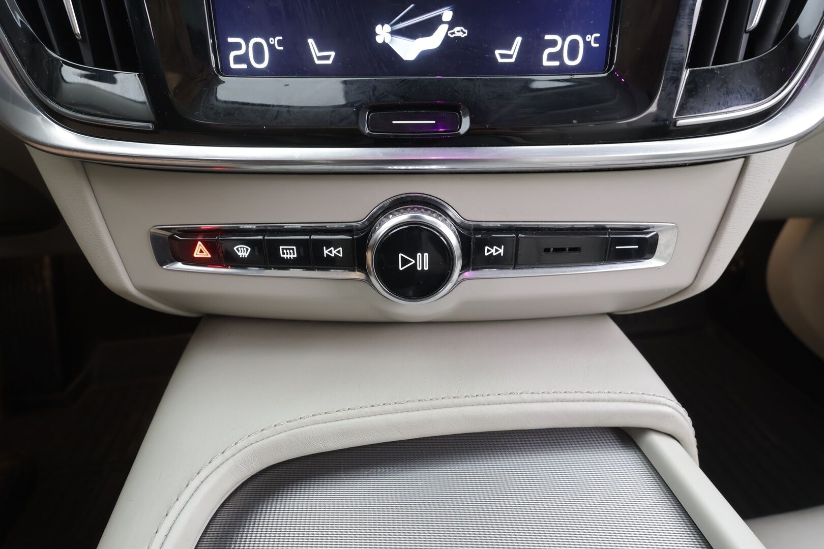 Volvo S90 2017 T6 AWD Inscription Pro - | ACC | Webasto | Koukku | HUD | B&O | Muistipenkit | Kattoluukku | Sporttinahat | Full-LED | 360-Kamera | Keyless | Kahdet Renkaat |