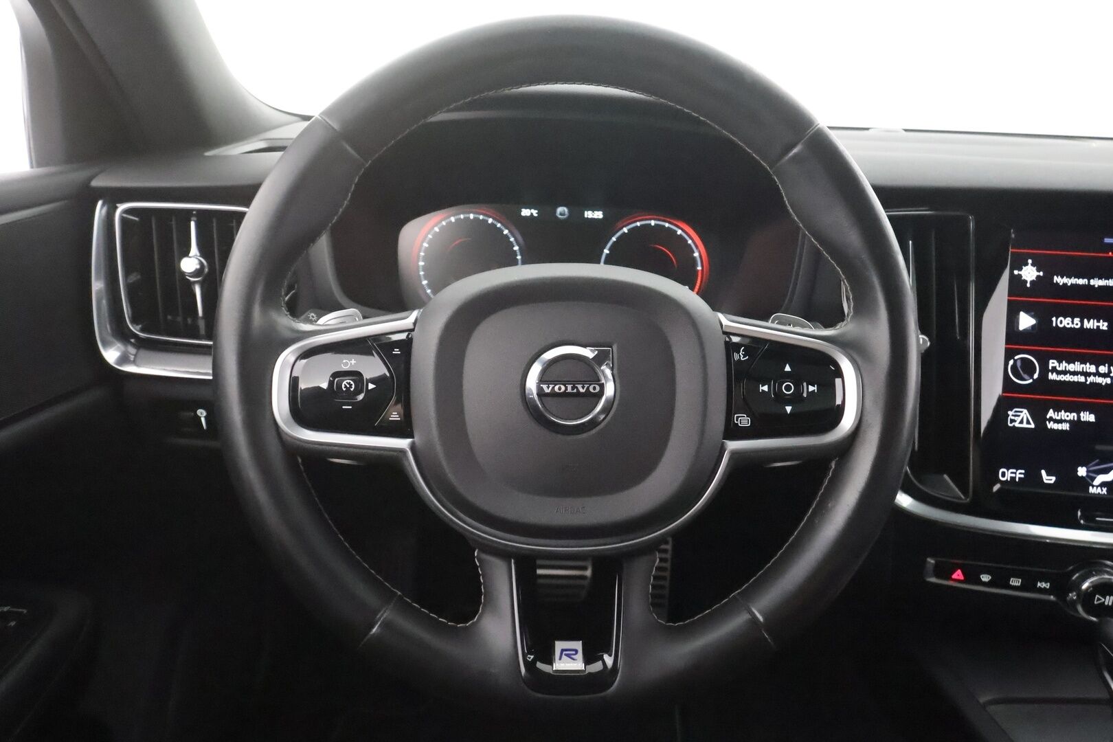 Volvo V60 2020 T5 AWD R-Design - | ACC | Styling Kit | Webasto | 360° | HUD | Sporttinahat | Panorama | Muistipenkki | Koukku | Pilot Assist | BLIS | Keyless | Full-LED | 