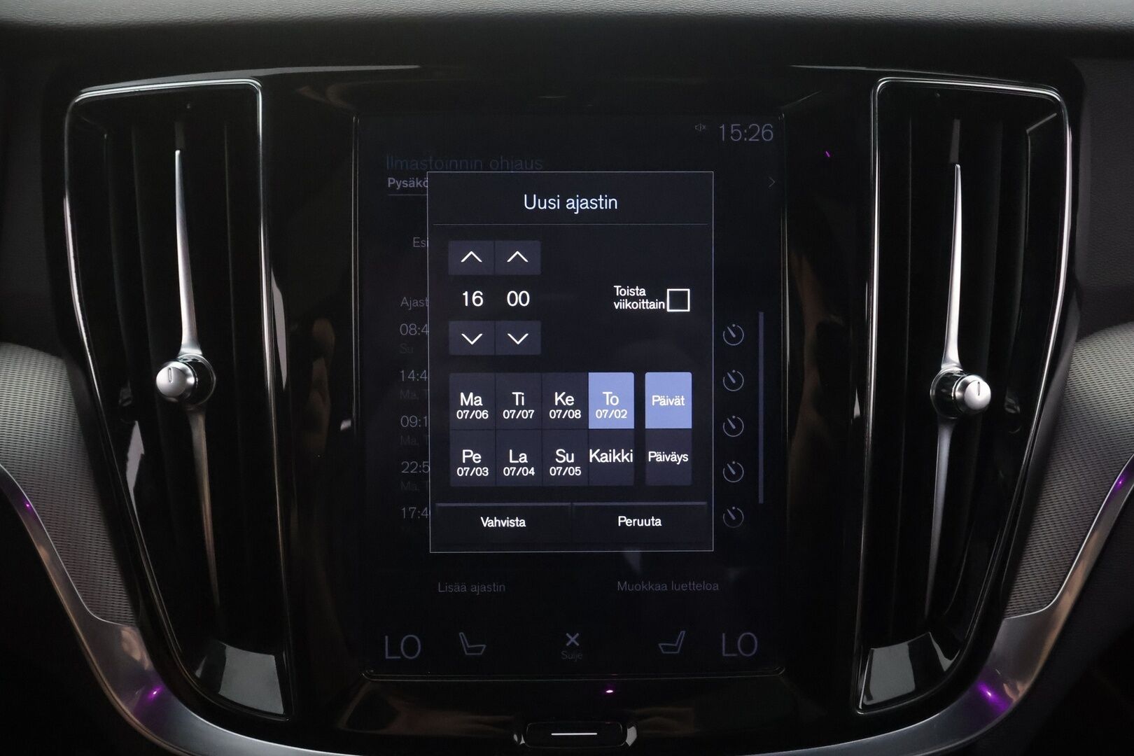 Volvo V60 2020 T5 AWD R-Design - | ACC | Styling Kit | Webasto | 360° | HUD | Sporttinahat | Panorama | Muistipenkki | Koukku | Pilot Assist | BLIS | Keyless | Full-LED | 