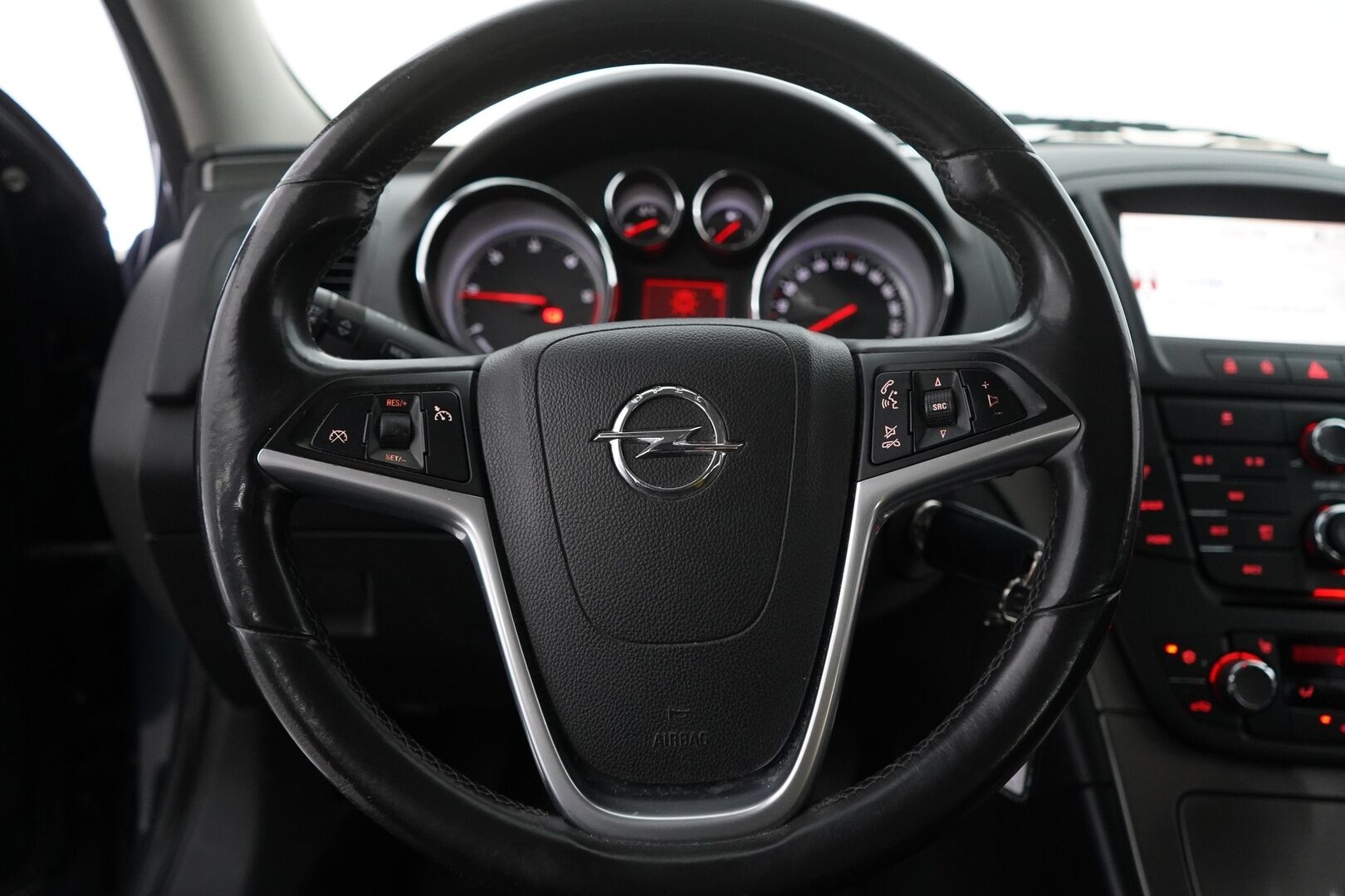 Opel Insignia 2009 4-ov Edition 2,0 CDTi Ecotec 96kW/130hv A6 BL - *MYYDÄÄN HUUTOKAUPAT.COM SIVUSTOLLA!*
