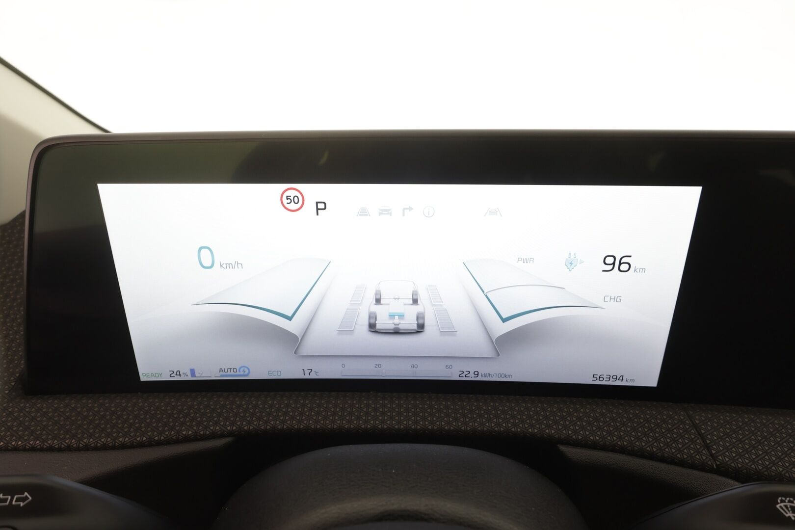 KIA EV6 2023 AWD 77 kWh 325 hv - | ACC | ILP | Koukku | Ilmastoidut nahat | Muistipenkki | 360° | HDA | Ambient | Keyless | Sähk. takaluukku | 2x renkaat aluin | ALV | 