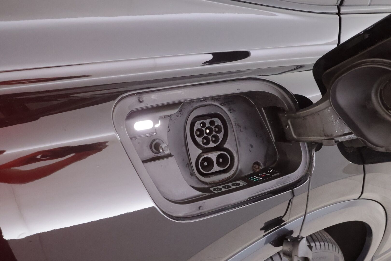 AUDI Q4 E-TRON 2024 50 e-tron quattro Sportback - | ILP | Koukku | ACC | Matrix-LED | P.Kamera | Sporttipenkit | Kaistavahti | 2x Latauskaapelit | Kahdet renkaat | Merkkihuollot |