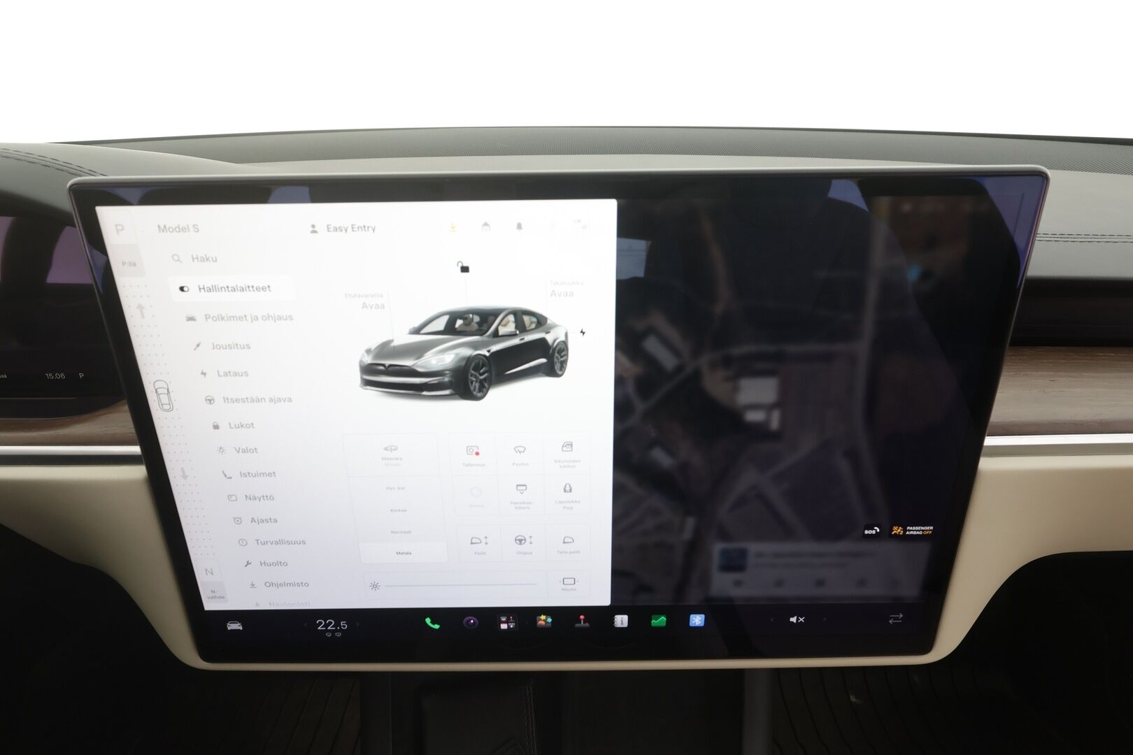 TESLA MODEL S 2023 100kWh Long Range AWD - | Koukku | Ilma-alusta | ILP | ACC | Matrix-LED | Lasikatto | P.Kamera | Ilmastoitu Muistipenkki | Premium Audio | Navi | Keyless  | 2x Latauskaapelit | Kahdet renkaat |