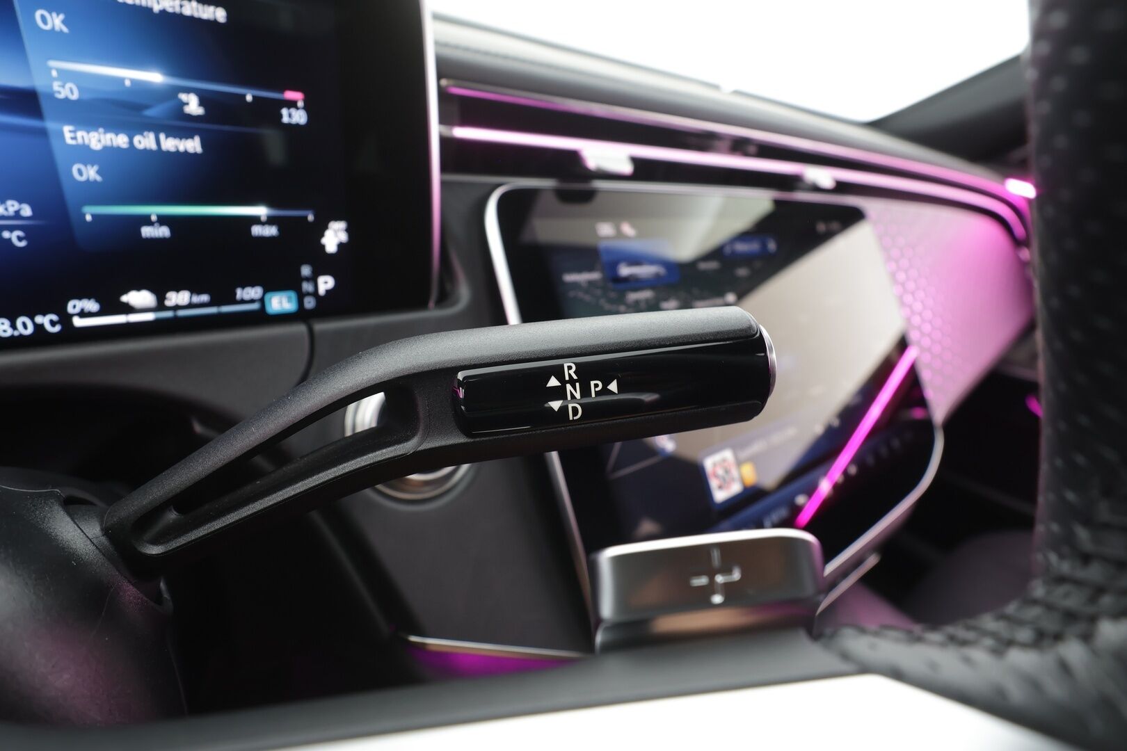 MERCEDES-BENZ E 2025 300 e T A AMG - | Distronic+ | HUD | Digital LED | Panorama | Burmester | Muistipenkit | 360-Kamera | Puolinahat | keyless | Apple&Android | AMG sisä- ja ulkopaketti | Akku kuntotarkastettu | Puhdas Carvertical |