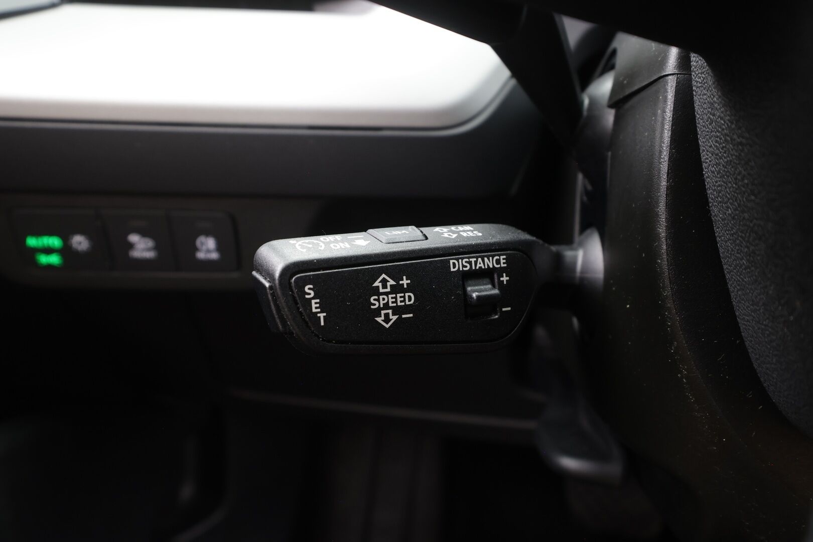 AUDI Q4 E-TRON 2023 50 Quattro Proline - | ACC | ILP | Koukku | Matrix-LED | Sporttipenkit | P.Kamera | Digimittaristo | Apple&Android | Merkkihuollettu | Kahdet Renkaat |