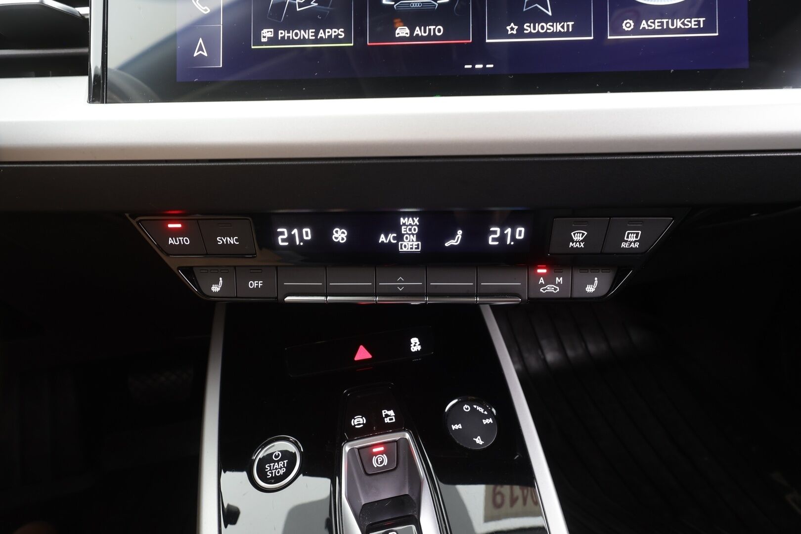 AUDI Q4 E-TRON 2023 50 Quattro Proline - | ACC | ILP | Koukku | Matrix-LED | Sporttipenkit | P.Kamera | Digimittaristo | Apple&Android | Merkkihuollettu | Kahdet Renkaat |