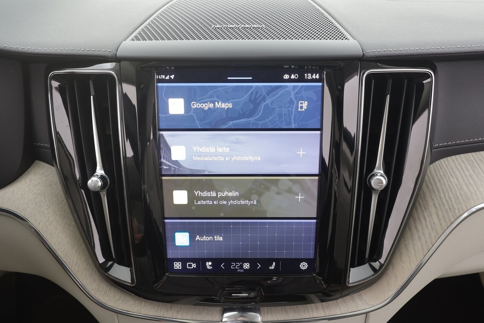 Volvo XC60 2022 T6 AWD Recharge Long Range Inscription - | ACC | Webasto | Koukku | Ilm. muistinahat | Harman/Kardon | 360° | Panorama | Pilot assist | Sporttipenkit | Merkkihuollot | 2x renkaat aluin |