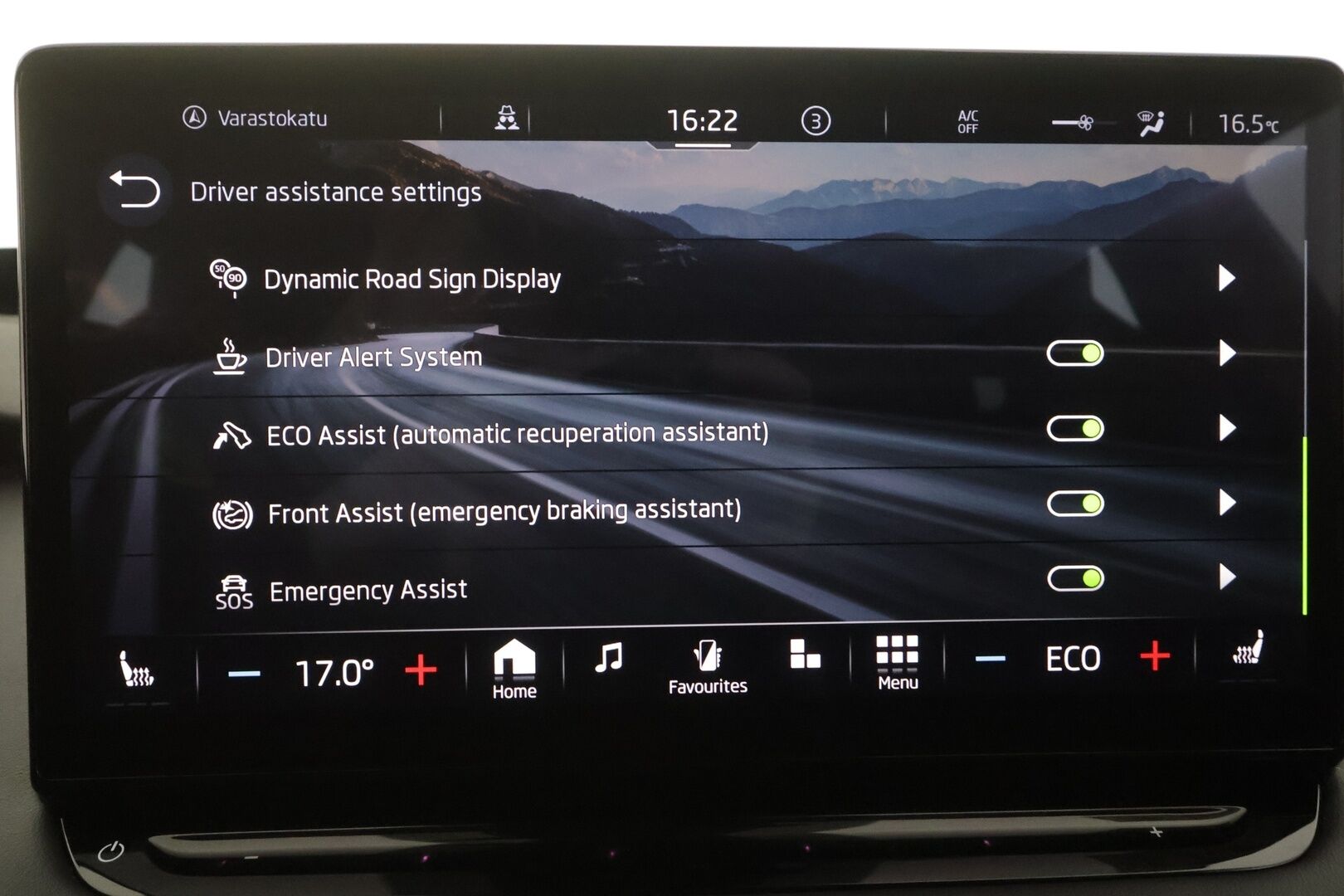 Skoda Enyaq 2022 80x 4x4 SportLine iV - | ACC | ILP | HUD | Koukku | Muistipenkki | Matrix | Crystal Face | Travel Assist | Nahka-alcantara | P.kamera | Keyless | Merkkihuollot | 2x renkaat aluin |