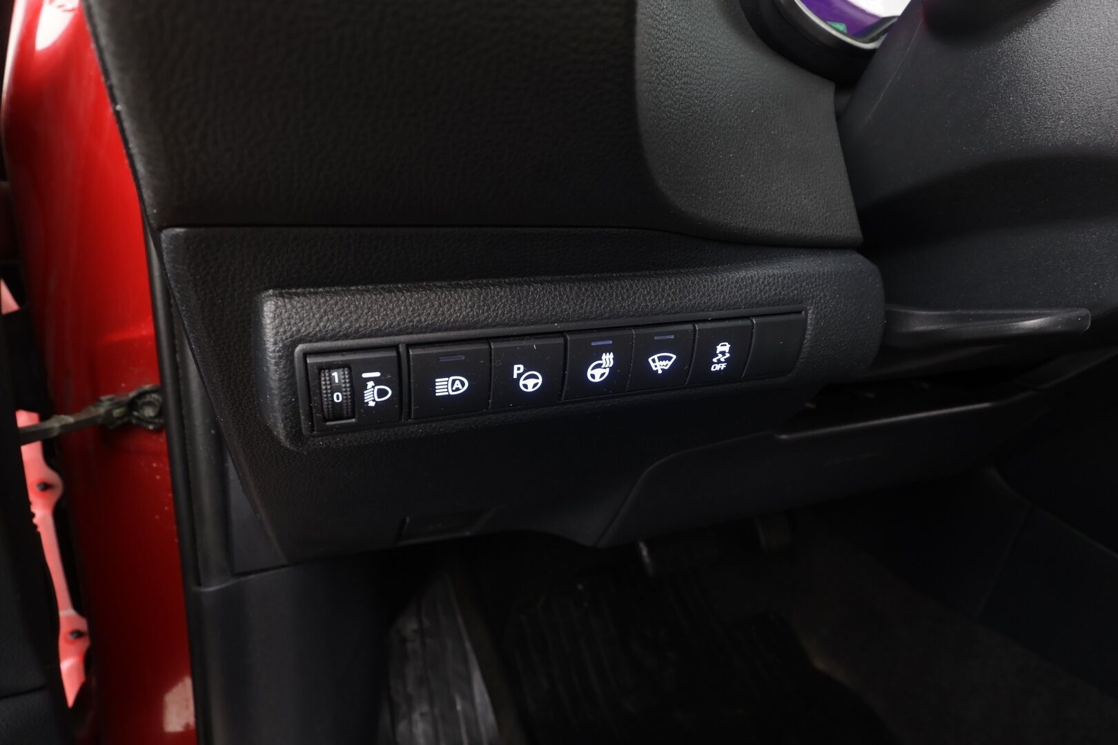 TOYOTA COROLLA 2020 Hatchback 1,8 Hybrid Style - | ACC | LED | P.Kamera | Ratinlämmitys | Digimittaristo | Apple&Android | Kahdet Renkaat |