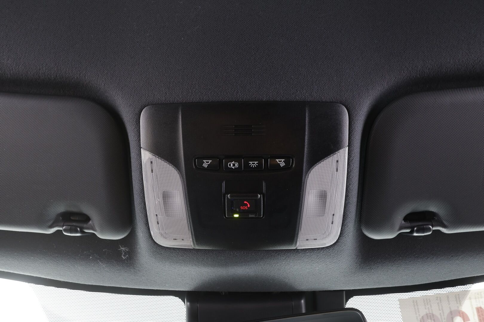 TOYOTA COROLLA 2020 Hatchback 1,8 Hybrid Style - | ACC | LED | P.Kamera | Ratinlämmitys | Digimittaristo | Apple&Android | Kahdet Renkaat |