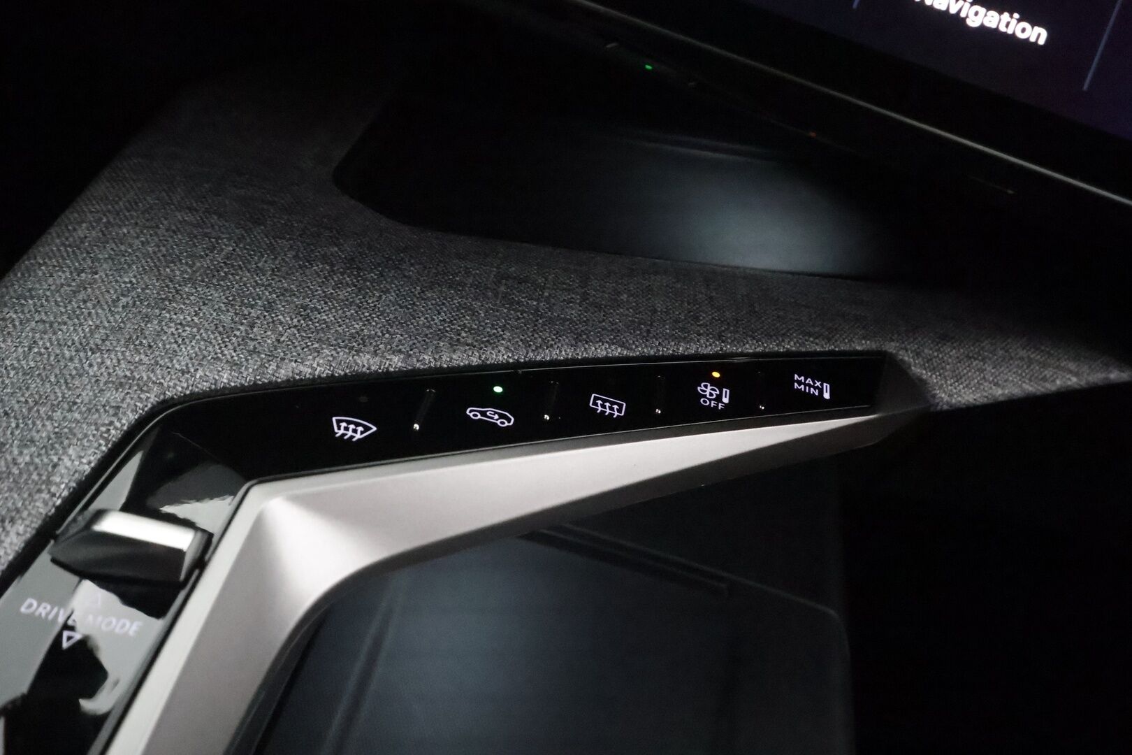 PEUGEOT 5008 2025 GT Hybrid 145 Automaatti 7p - | ACC | LED | 360-Kamera | Puolinahat | Widescreen | Keyless | Apple&Android | Kahdet Renkaat | Merkkihuollettu |