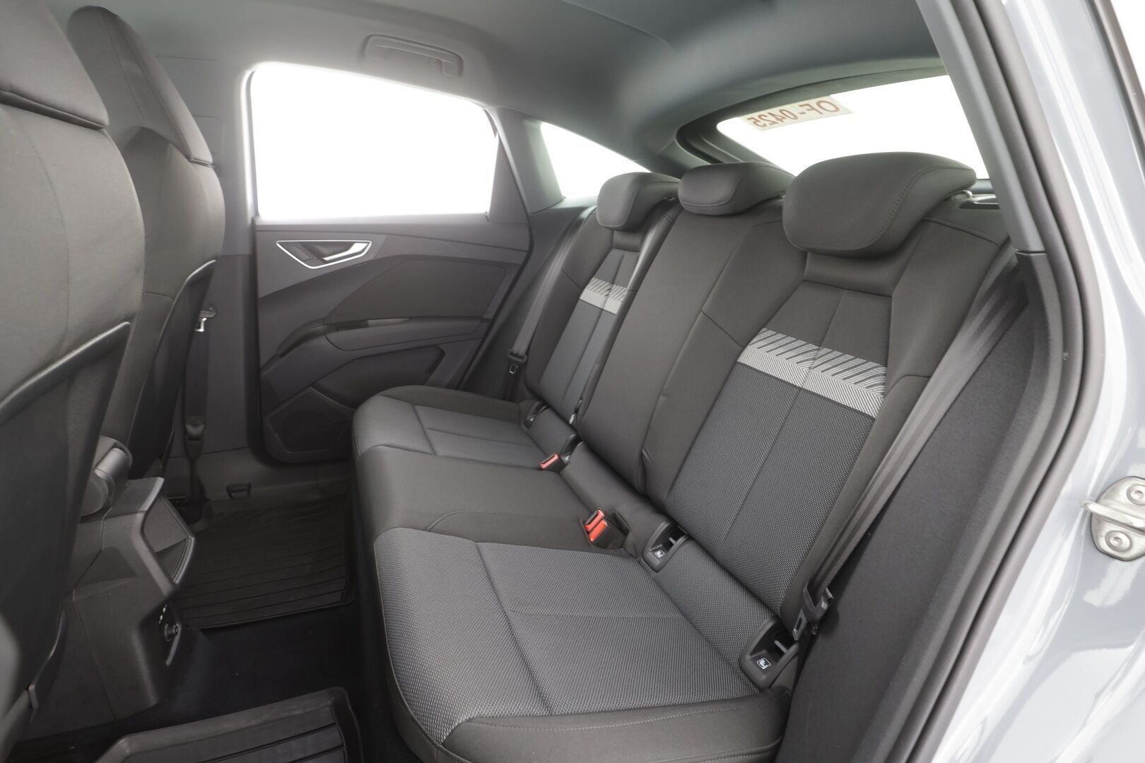 AUDI Q4 E-TRON 2022 40 e-tron Sportback - | ACC | ILP | Koukku | Matrix-LED | Muistipenkki | P.Kamera | Sporttipenkit | Apple&Android | Merkkihuollettu | kahdet Renkaat |