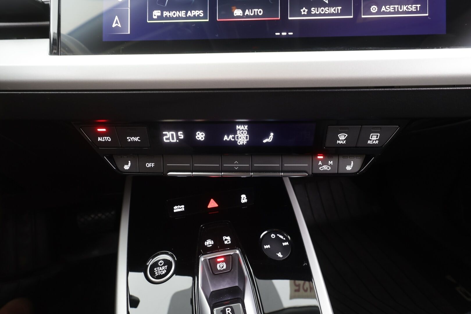 AUDI Q4 E-TRON 2022 40 e-tron Sportback - | ACC | ILP | Koukku | Matrix-LED | Muistipenkki | P.Kamera | Sporttipenkit | Apple&Android | Merkkihuollettu | kahdet Renkaat |
